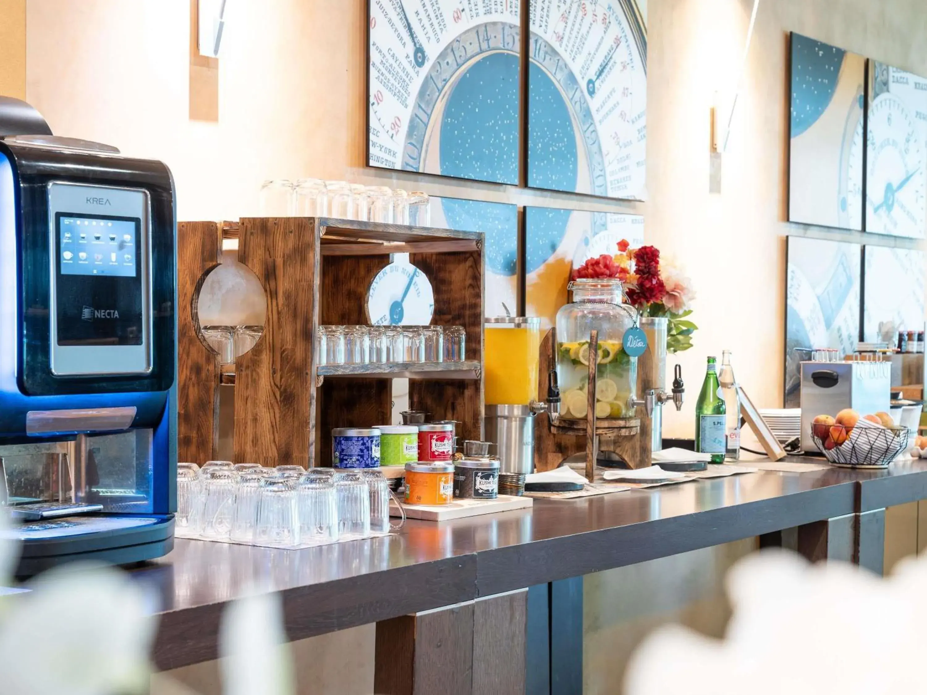 Breakfast in Mercure Besancon Parc Micaud - Hotel & Bar Breakfast in Mercure Besancon Parc Micaud - Hotel & Bar