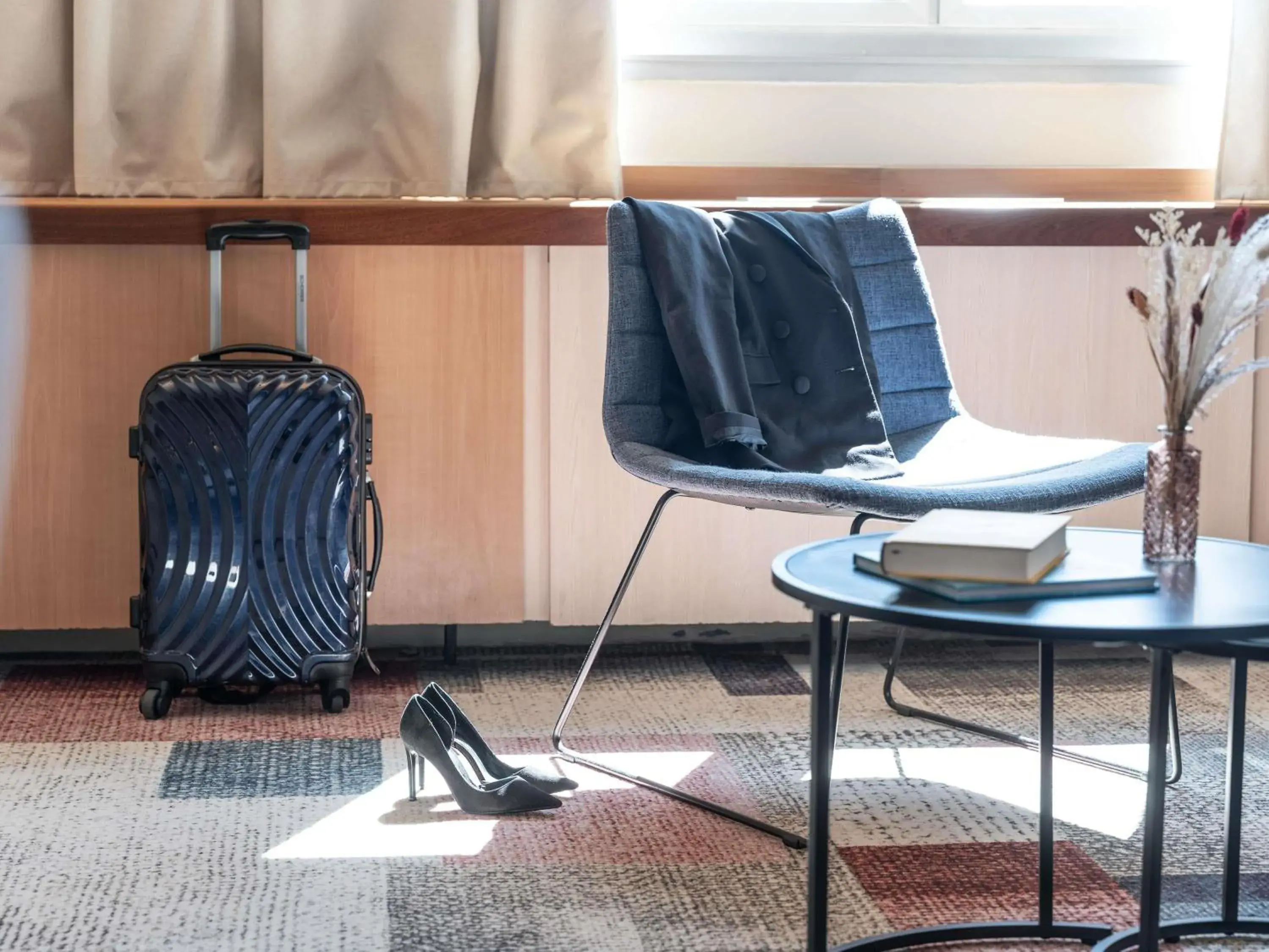 Privilege Family double room with sofa bed in Mercure Besancon Parc Micaud - Hotel & Bar Privilege Family double room with sofa bed in Mercure Besancon Parc Micaud - Hotel & Bar