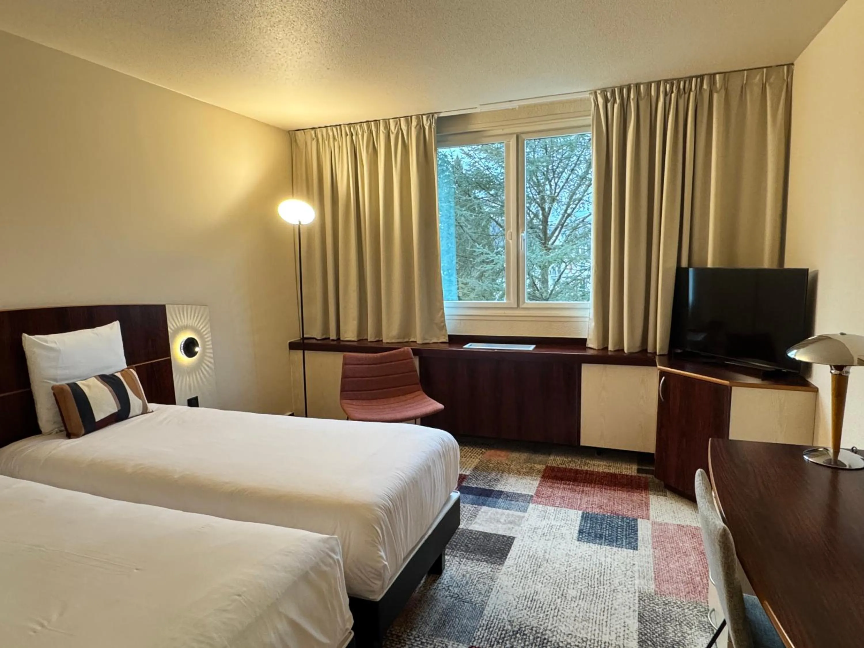 Bed in Mercure Besancon Parc Micaud - Hotel & Bar