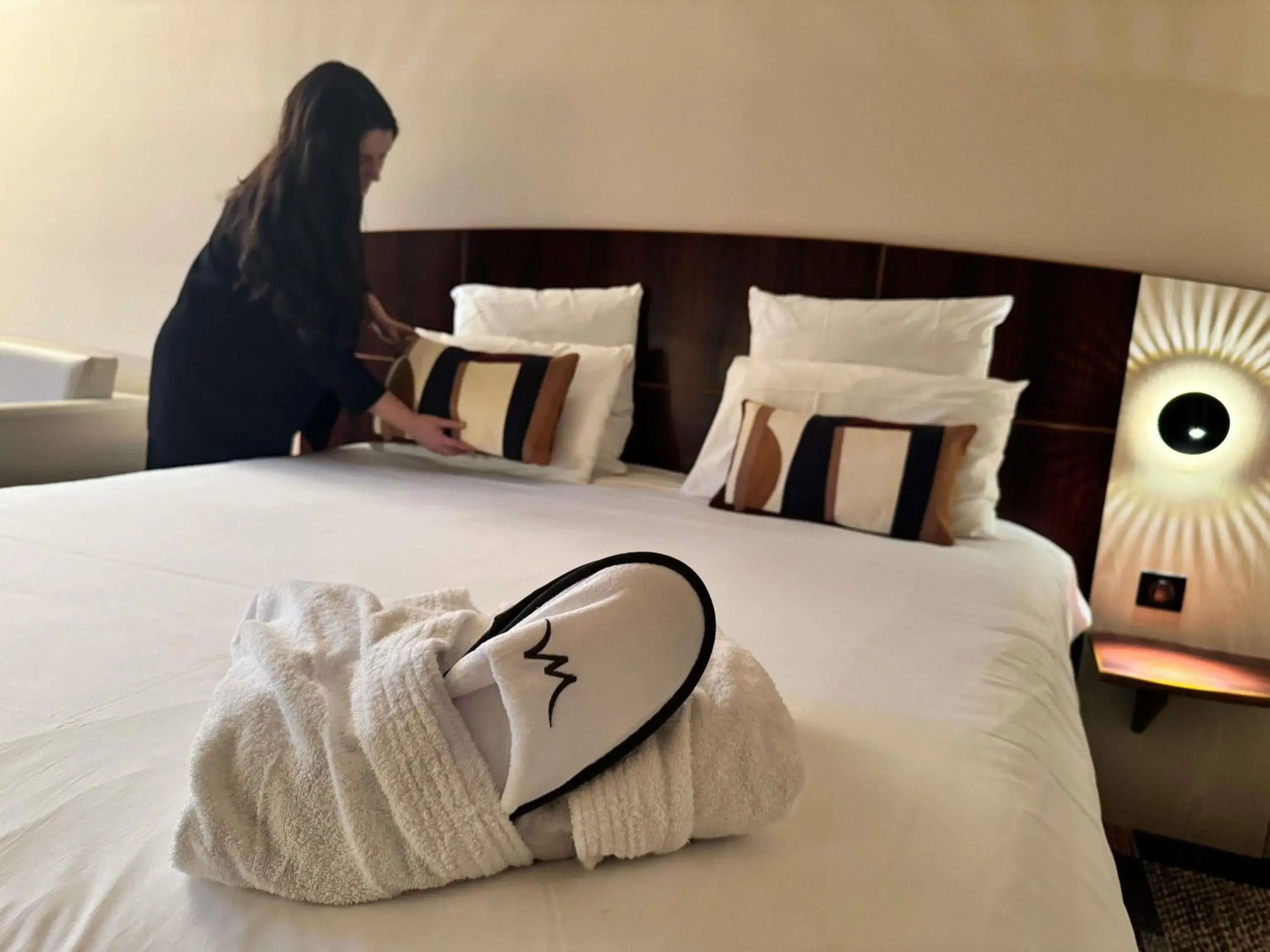 Property building, Bed in Mercure Besancon Parc Micaud - Hotel & Bar Property building, Bed in Mercure Besancon Parc Micaud - Hotel & Bar