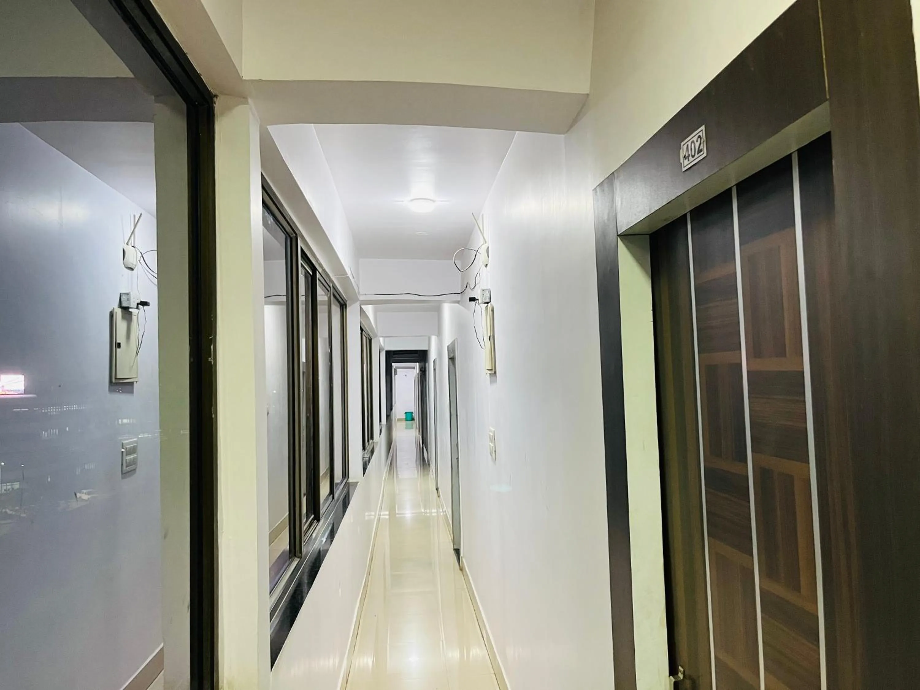 Hotel Mani International