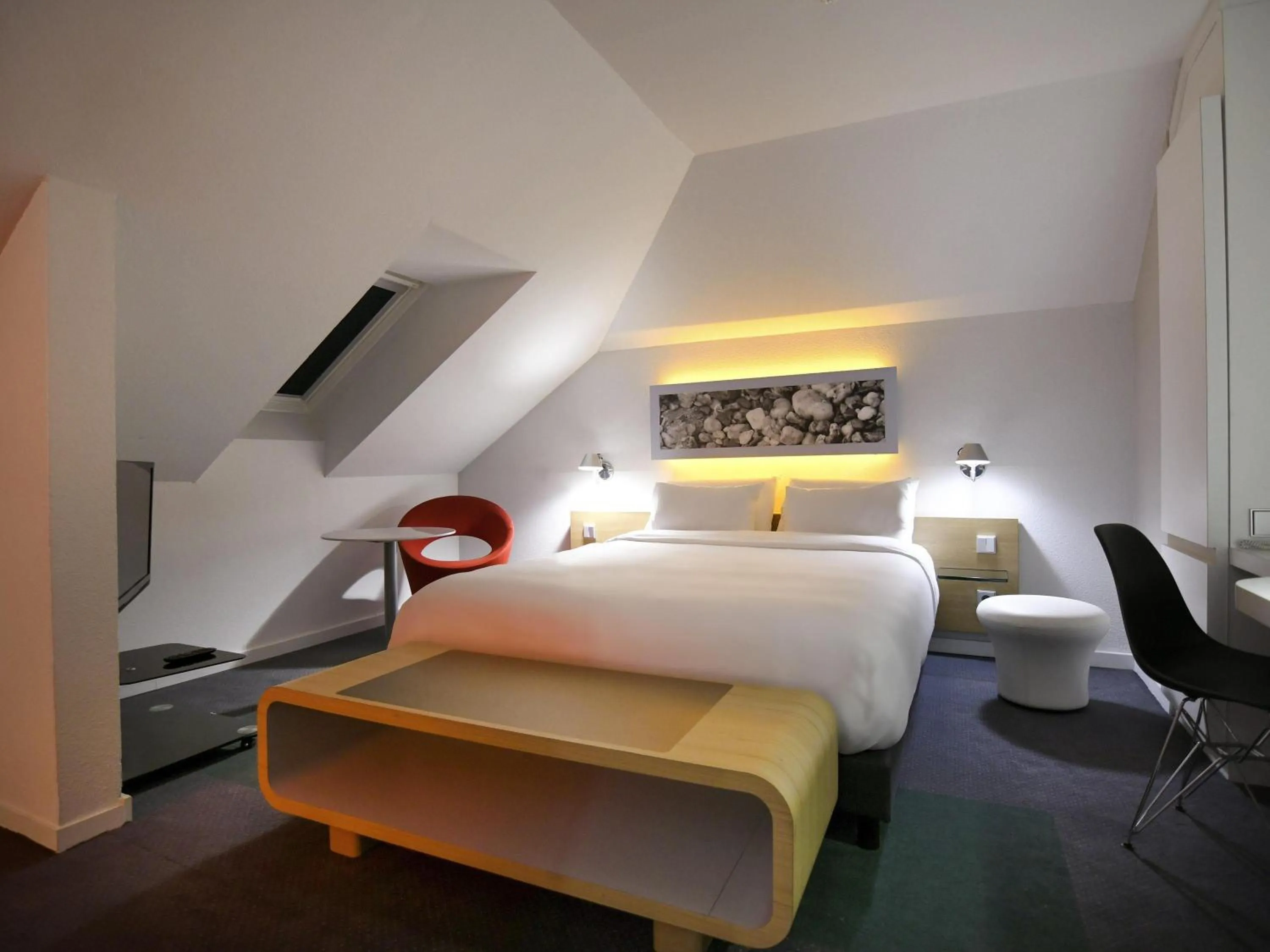 Bedroom, Bed in Mercure Nantes Centre Gare