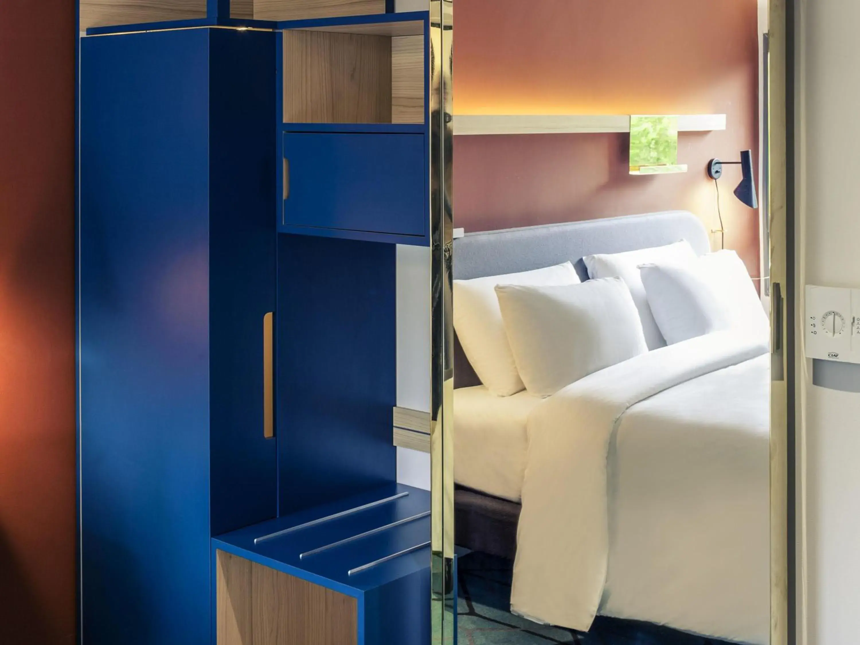 Bedroom, Bed in Mercure Nantes Centre Gare Bedroom, Bed in Mercure Nantes Centre Gare