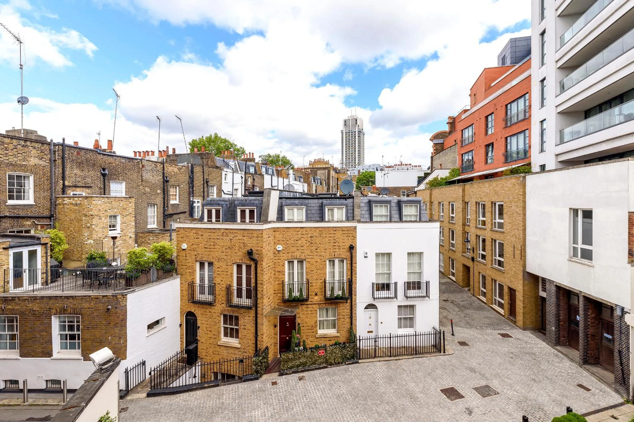 City view in Cheval Knightsbridge