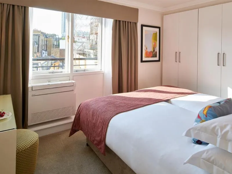 Bed in Cheval Knightsbridge