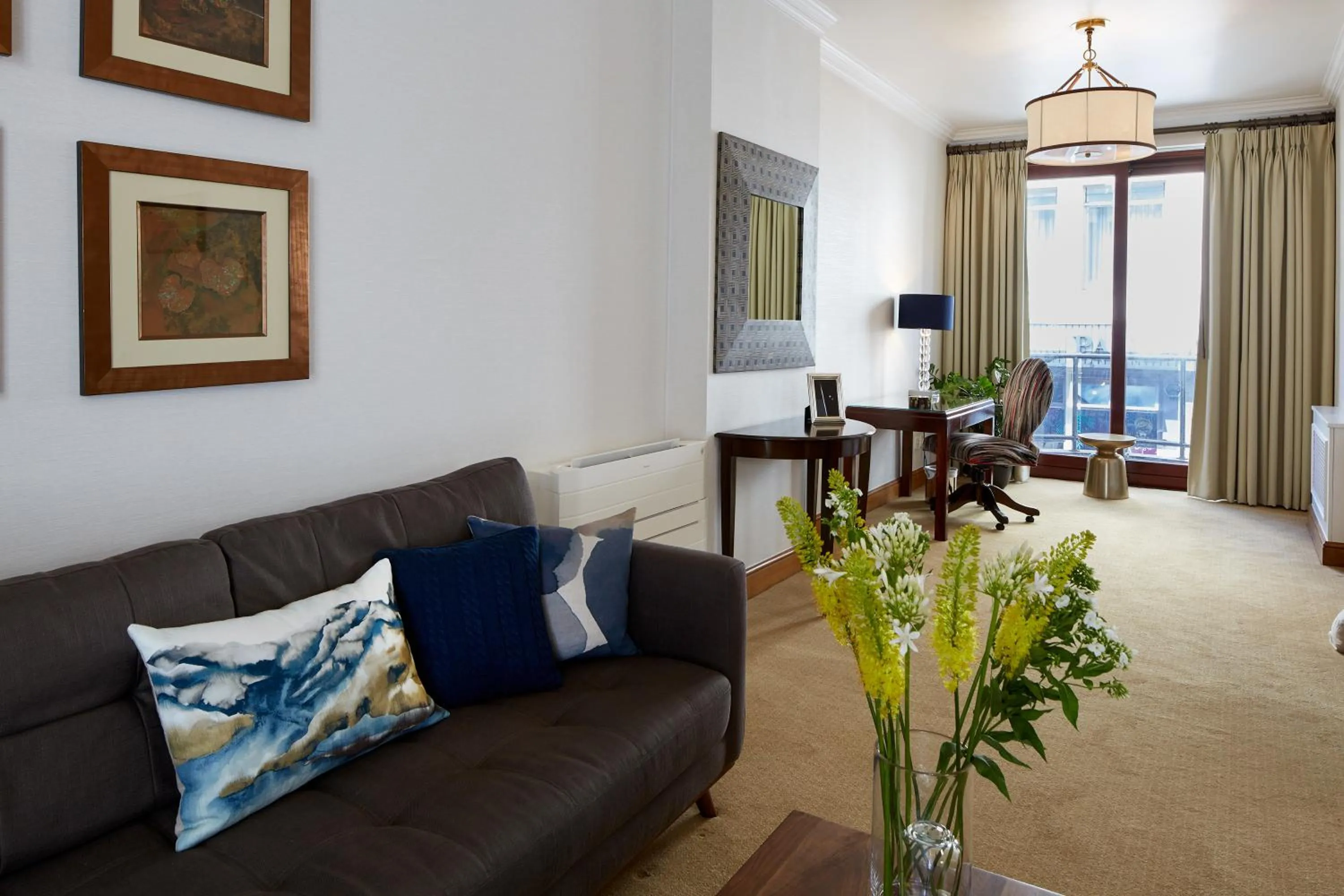 Living room in Cheval Knightsbridge