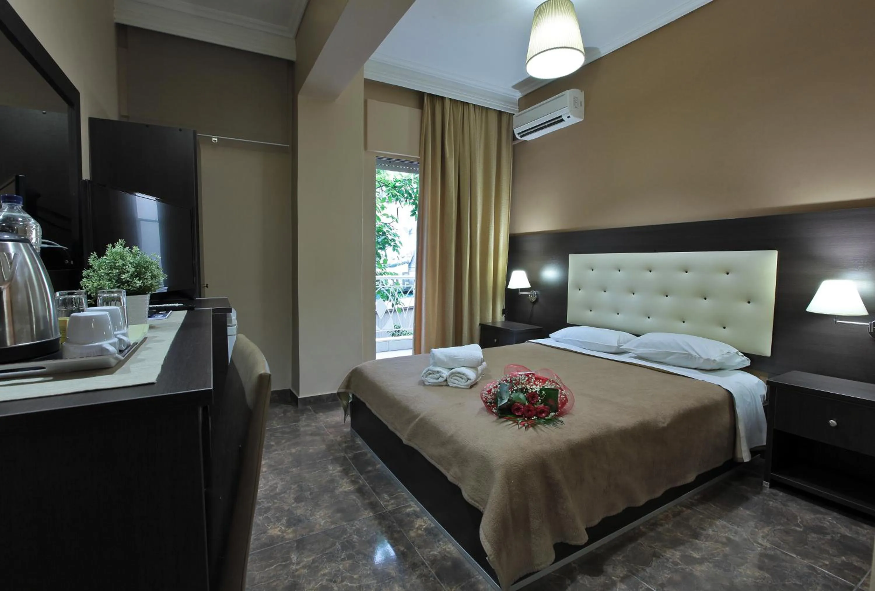 Photo of the whole room, Bed in Hotel Epavli