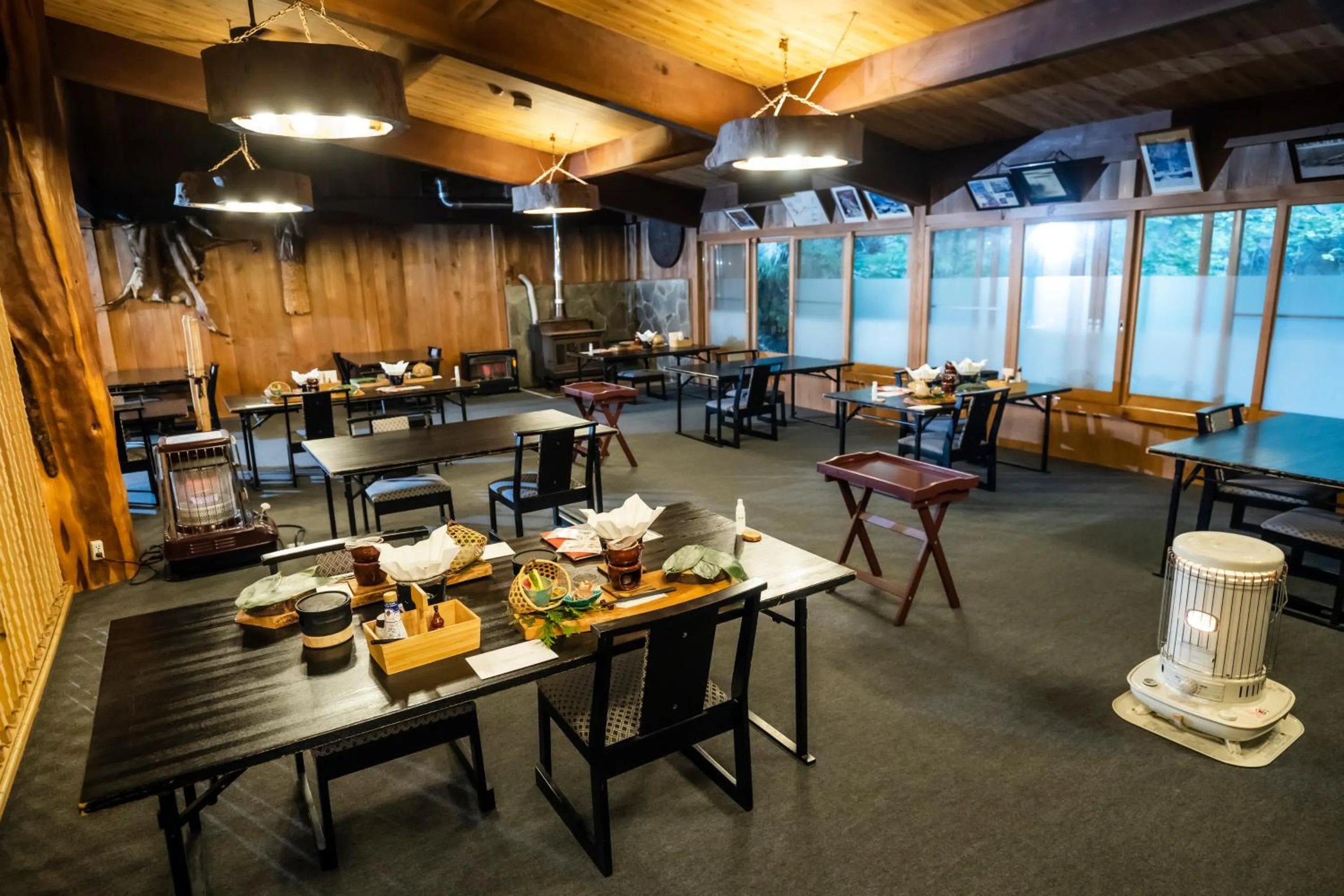 Restaurant/places to eat in Hacho no Yu