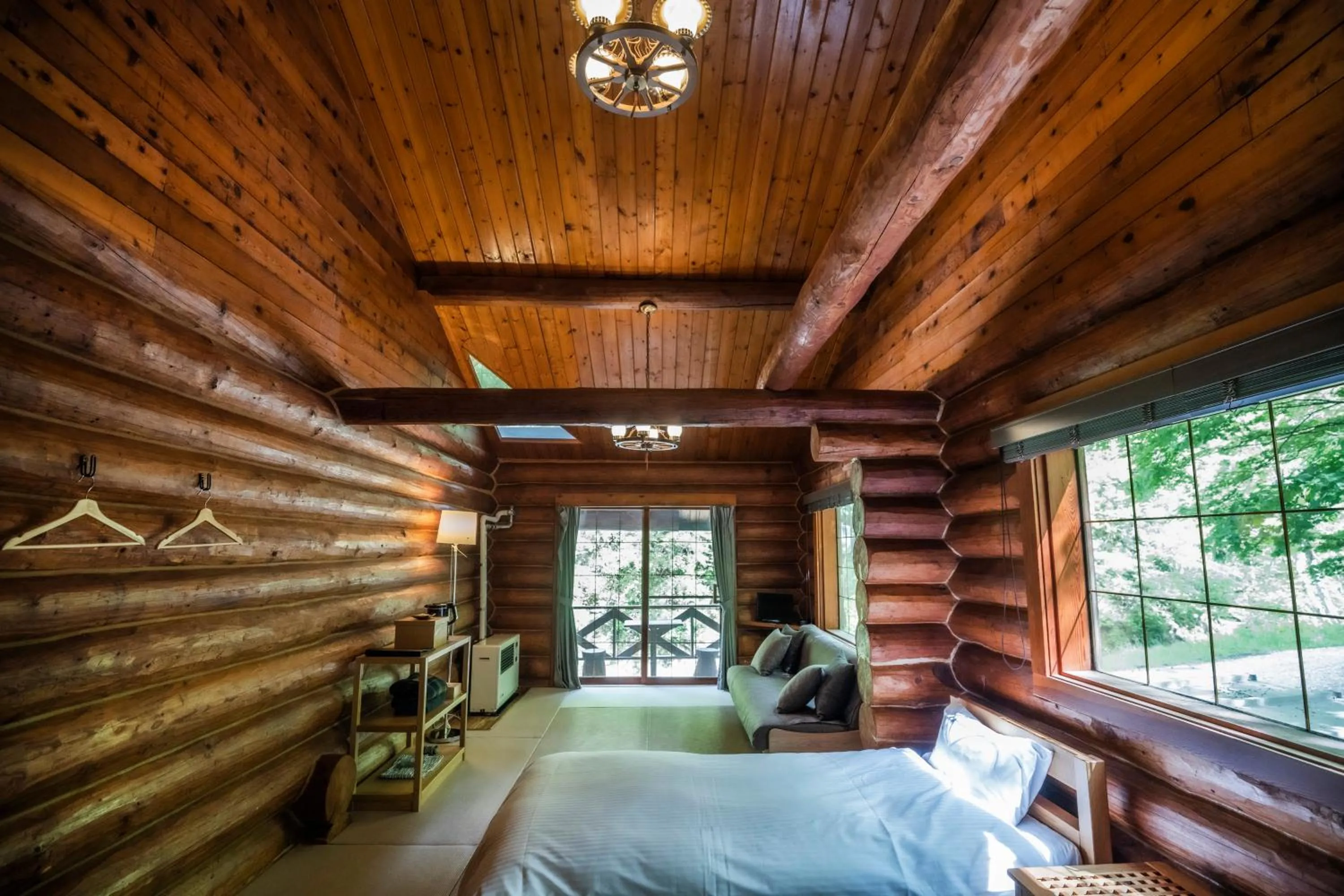 Other, Bed in Hacho no Yu