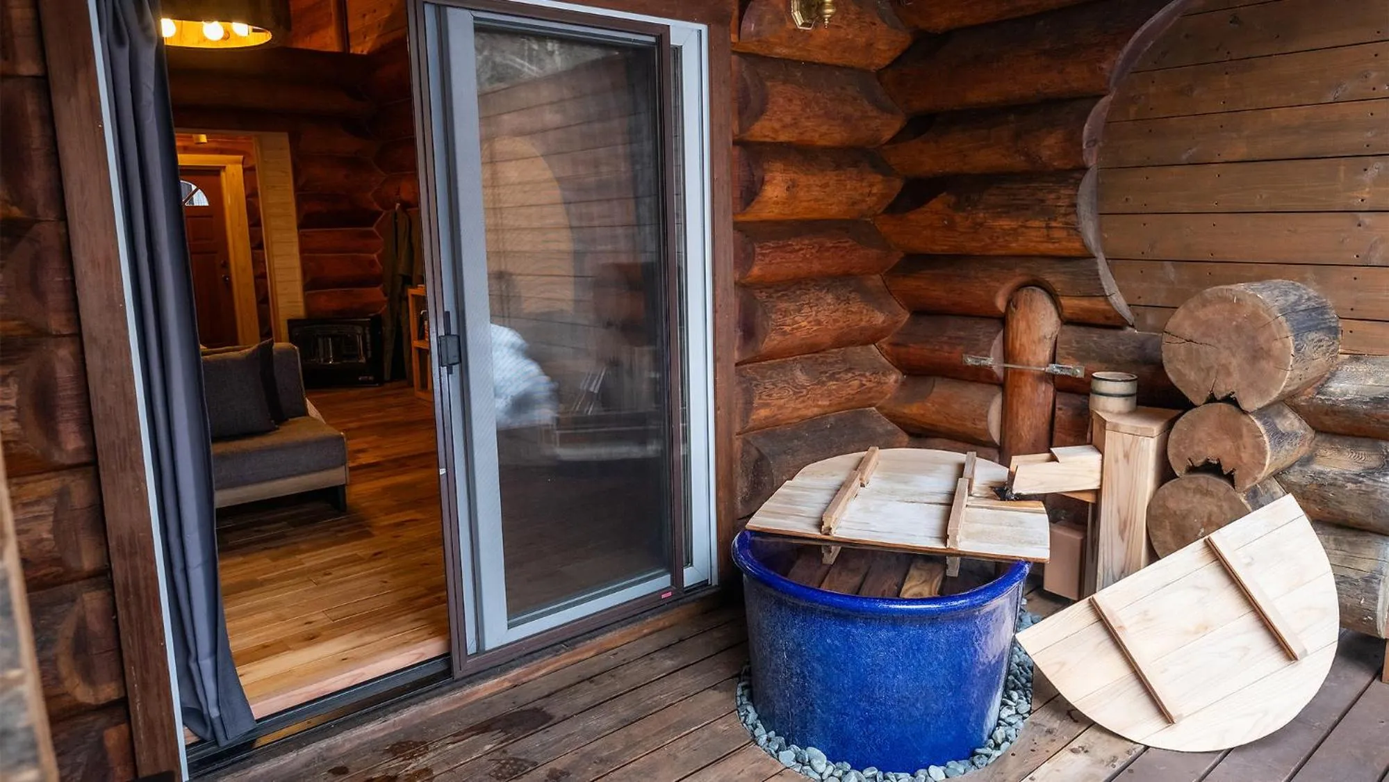 Open Air Bath in Hacho no Yu
