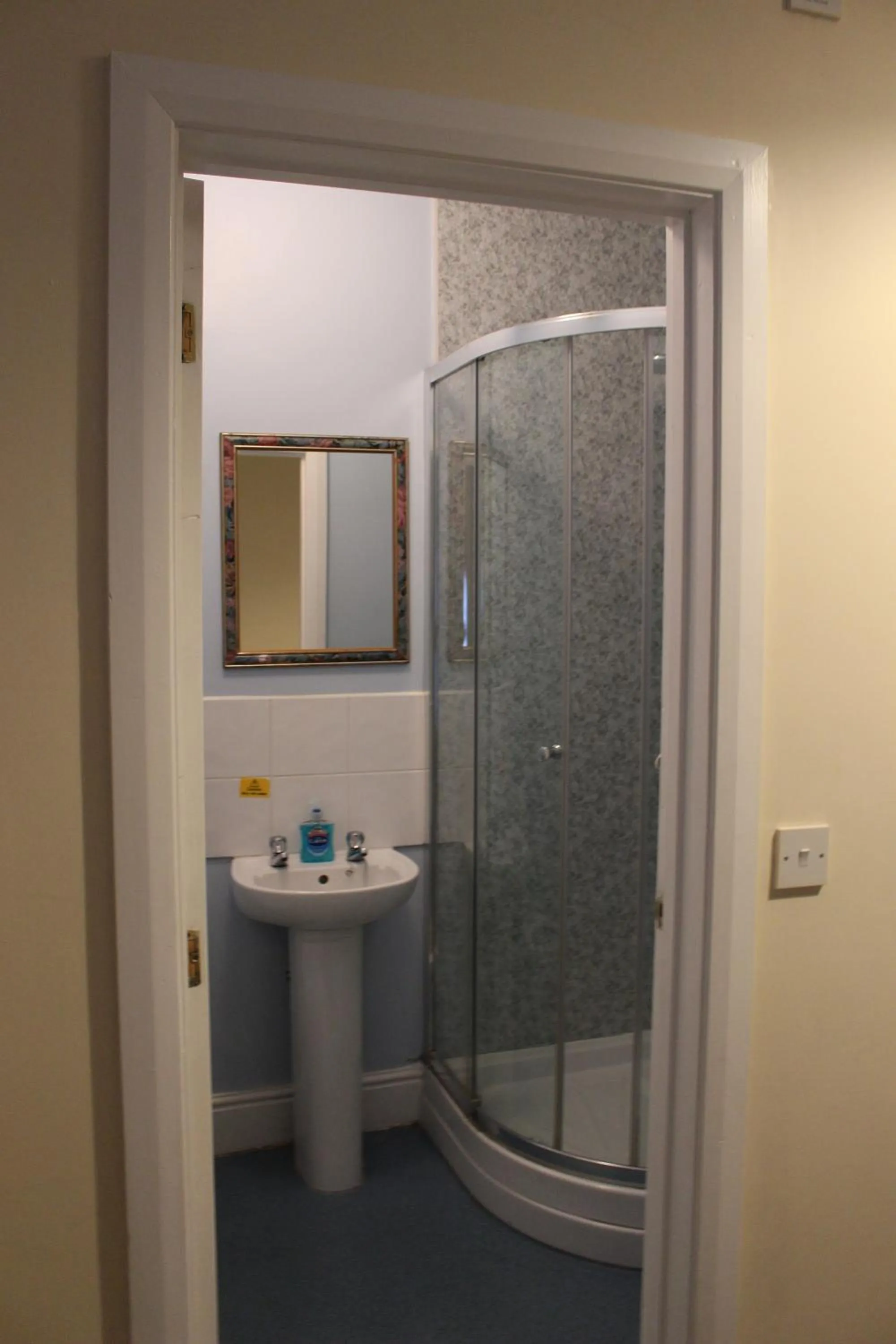 Bathroom in Grafton House