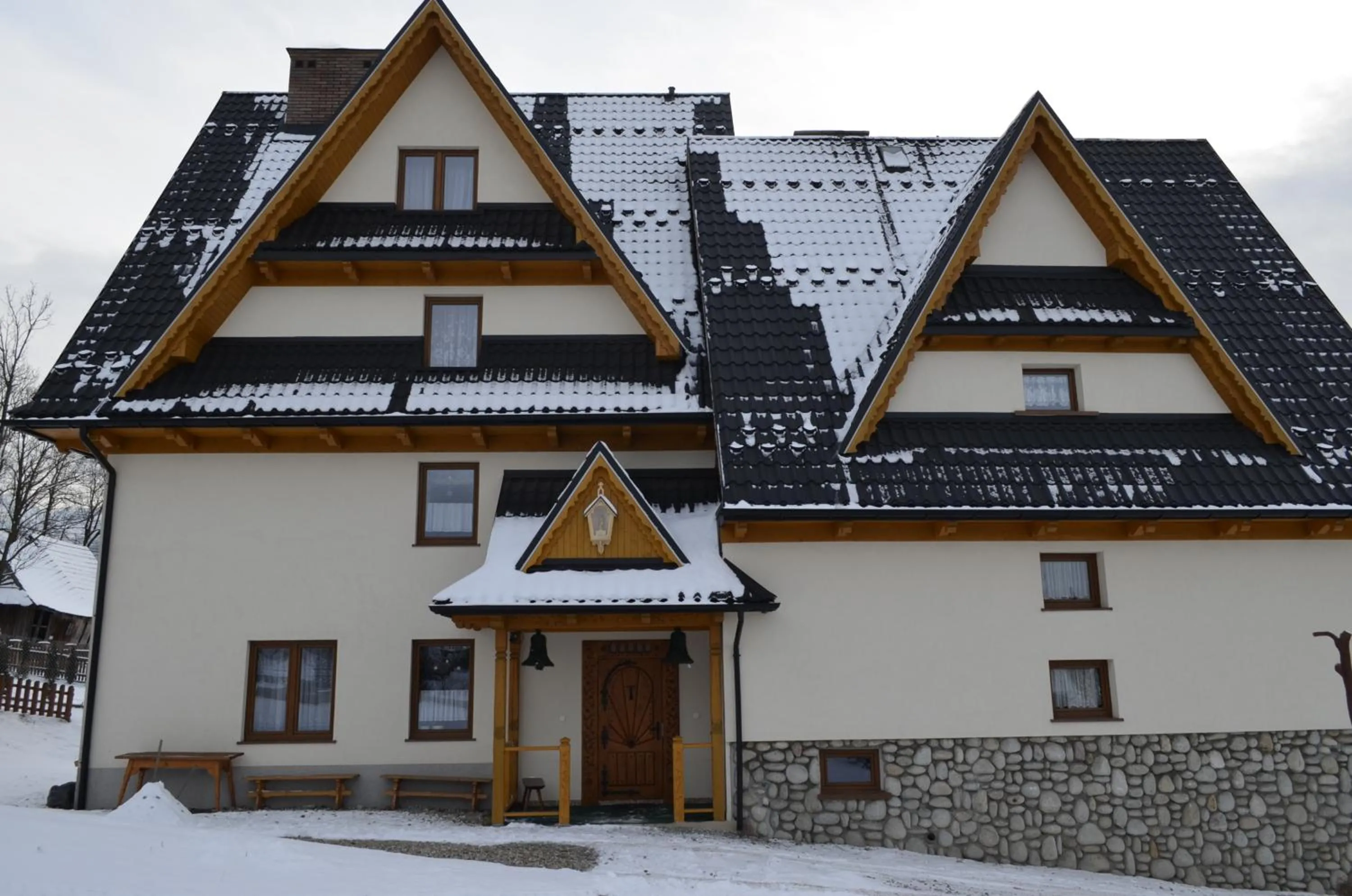 Property building in Pokoje Bukowskich