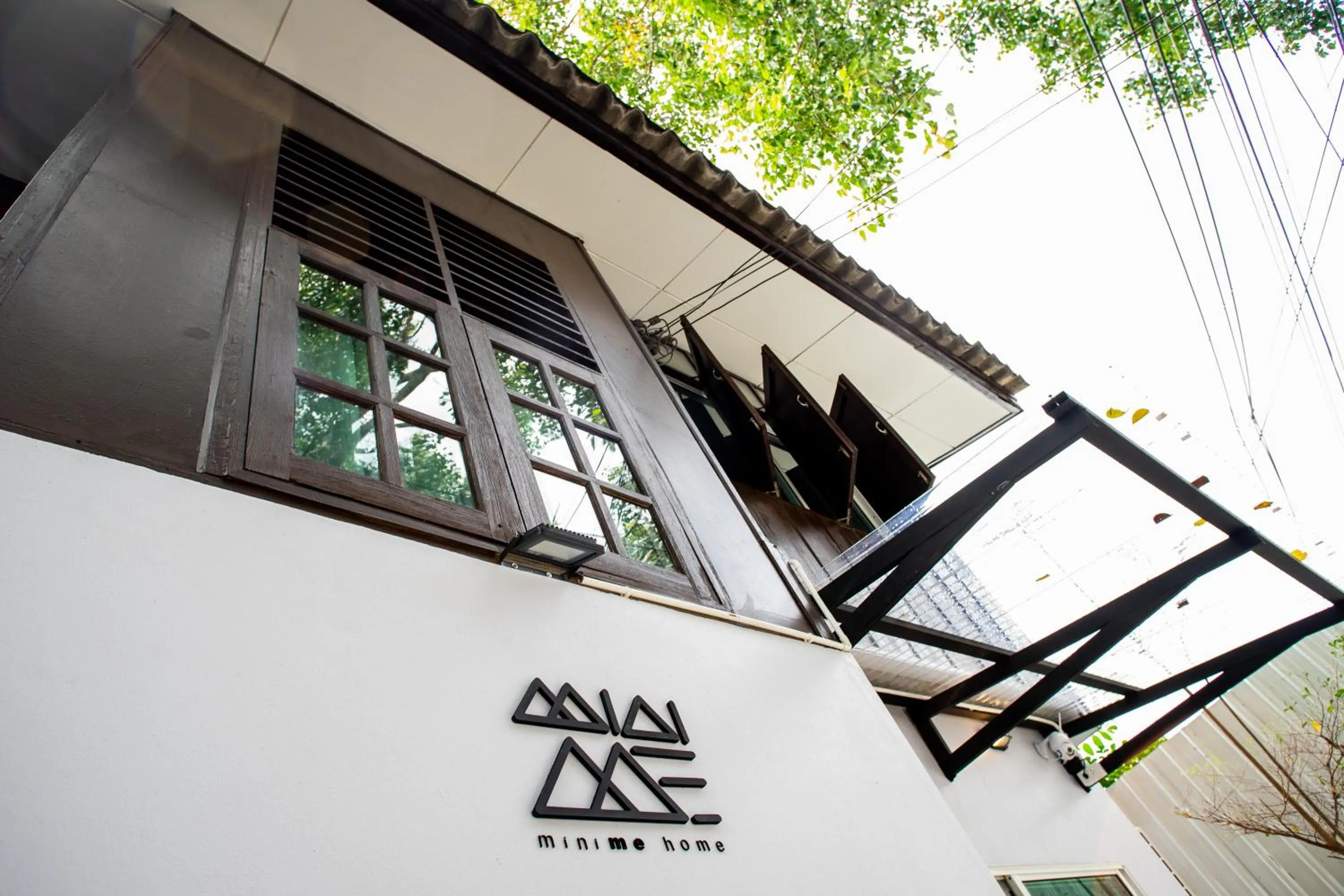 Property building in Mini-ME Home, A Cozy Entire House in Old City