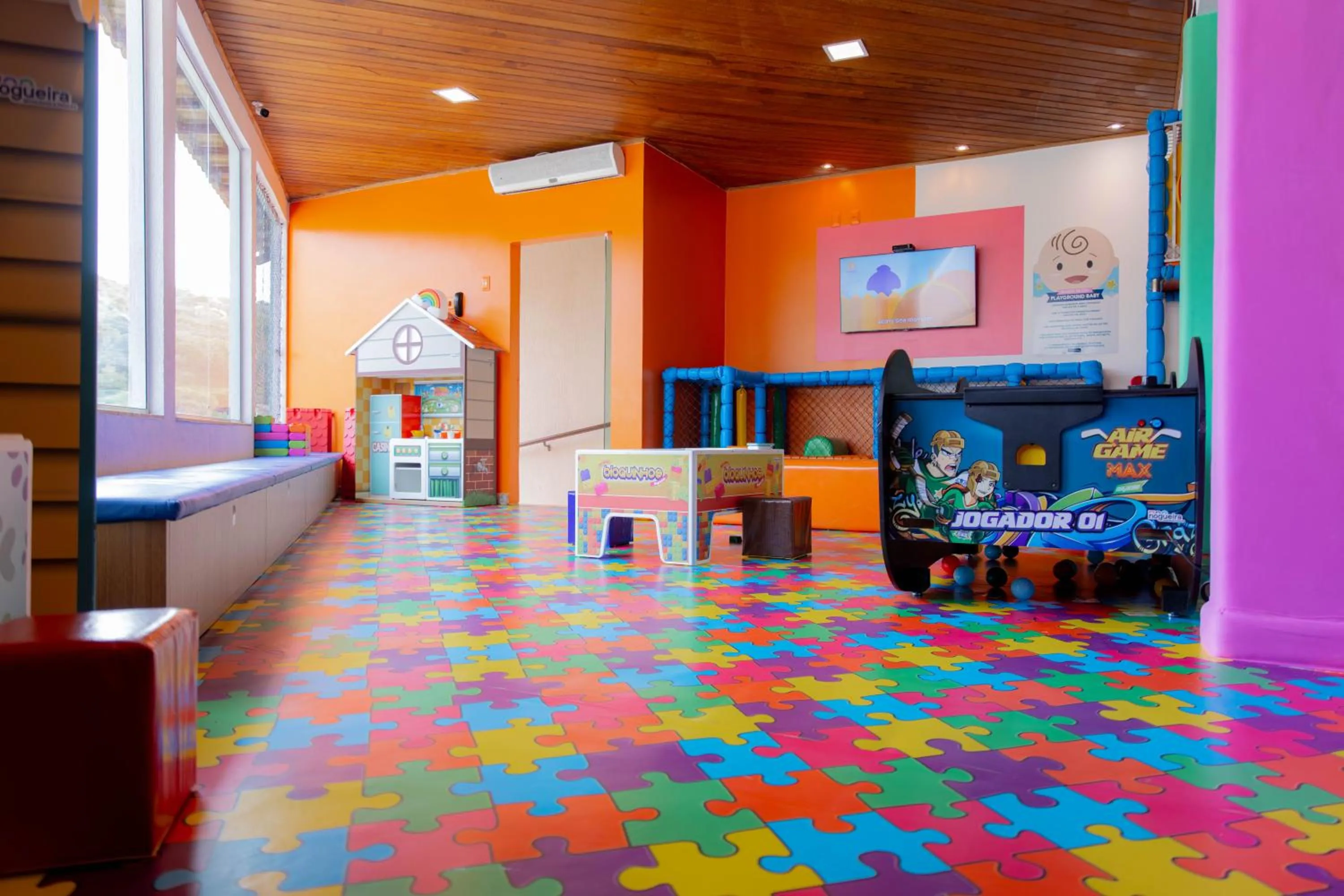 Game Room in Hotel Experience João Fernandes