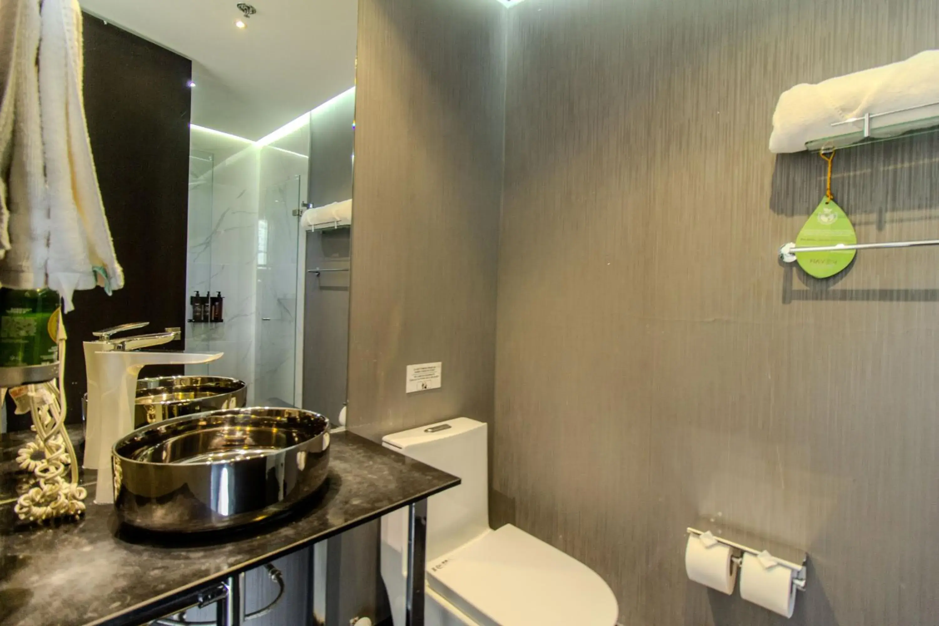 4-Bedroom penthouse with jacuzzi on the balcony in Haven A Design Hotel 4-Bedroom penthouse with jacuzzi on the balcony in Haven A Design Hotel