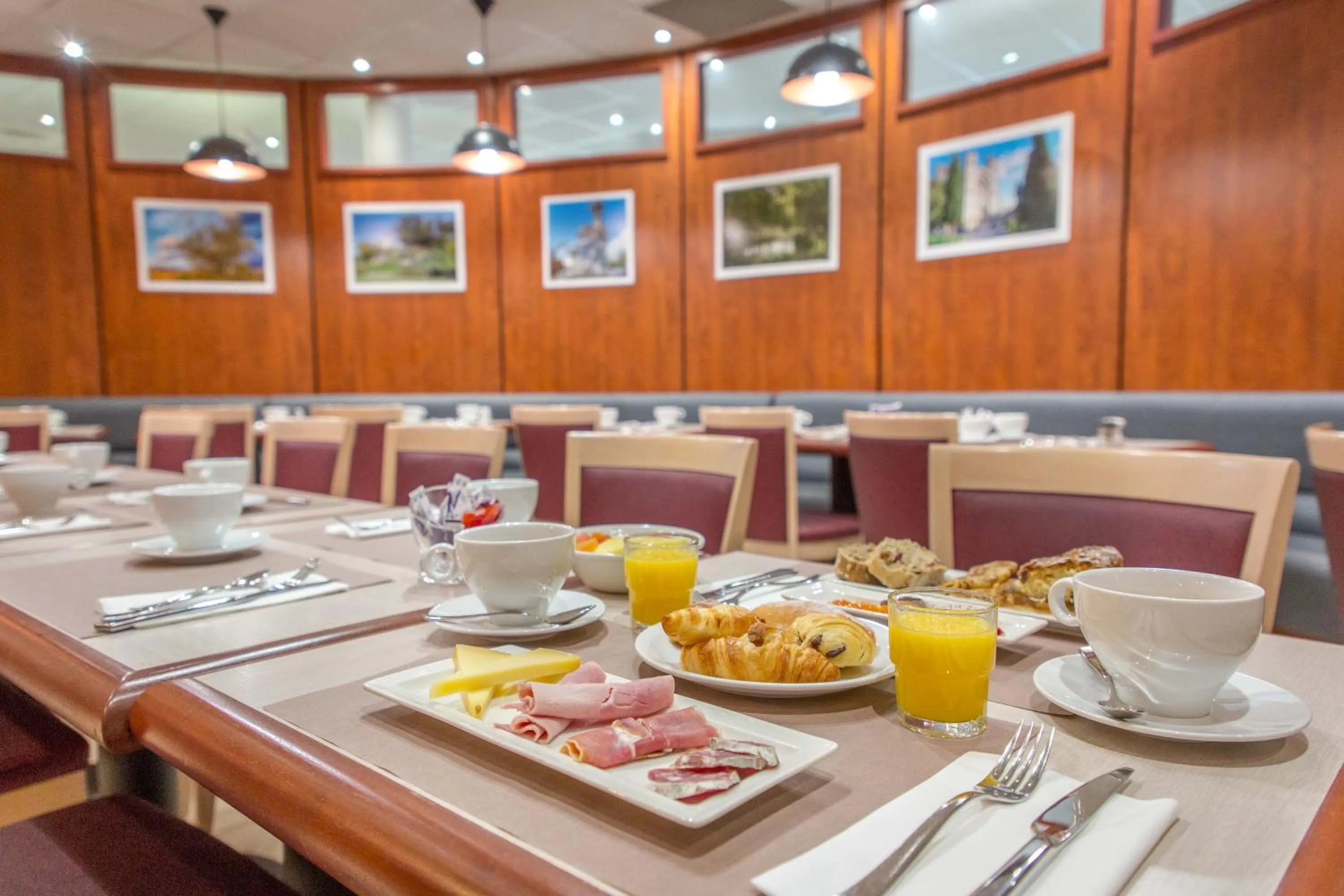 Breakfast in Mercure Béziers