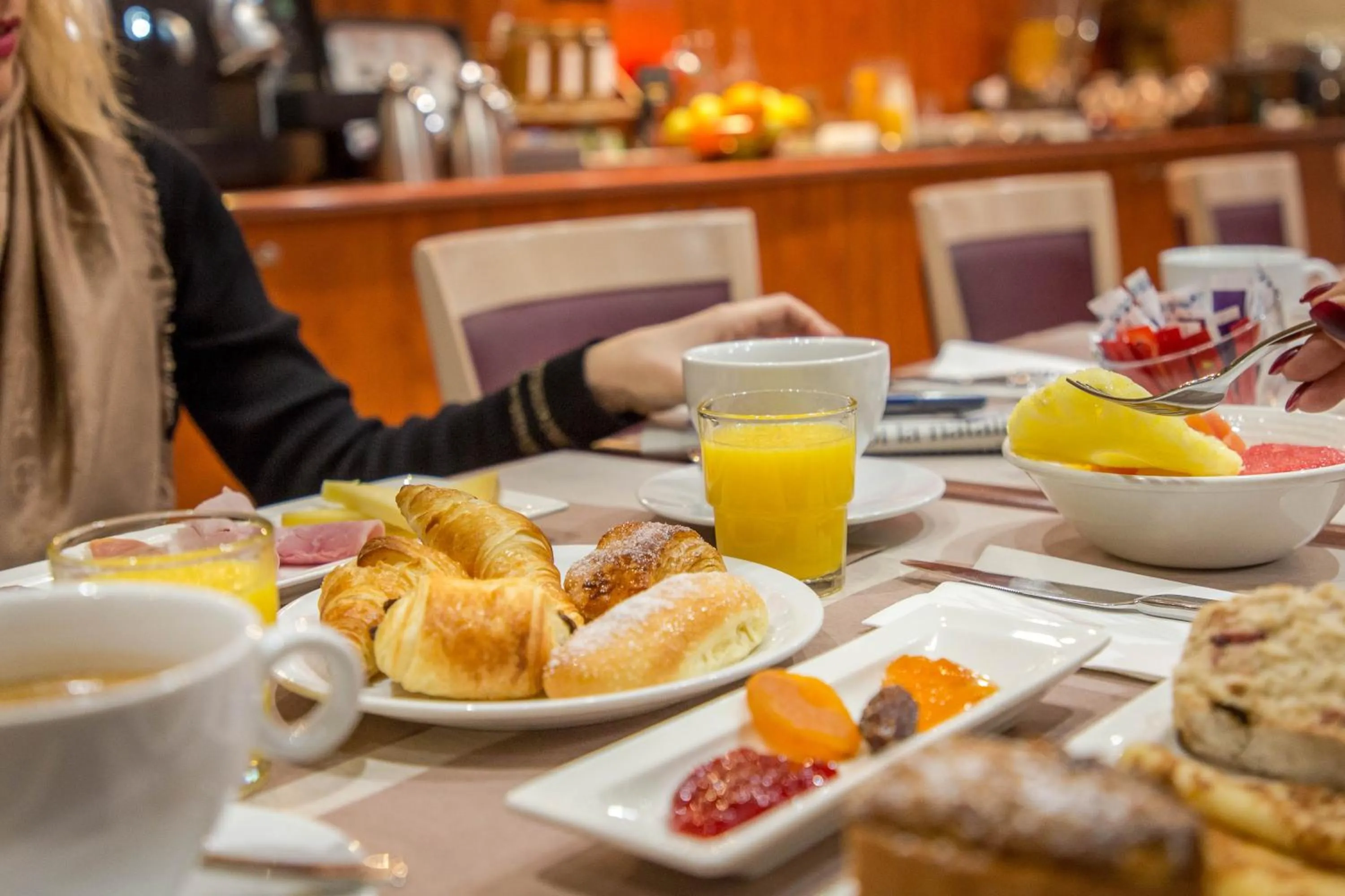 Breakfast in Mercure Béziers