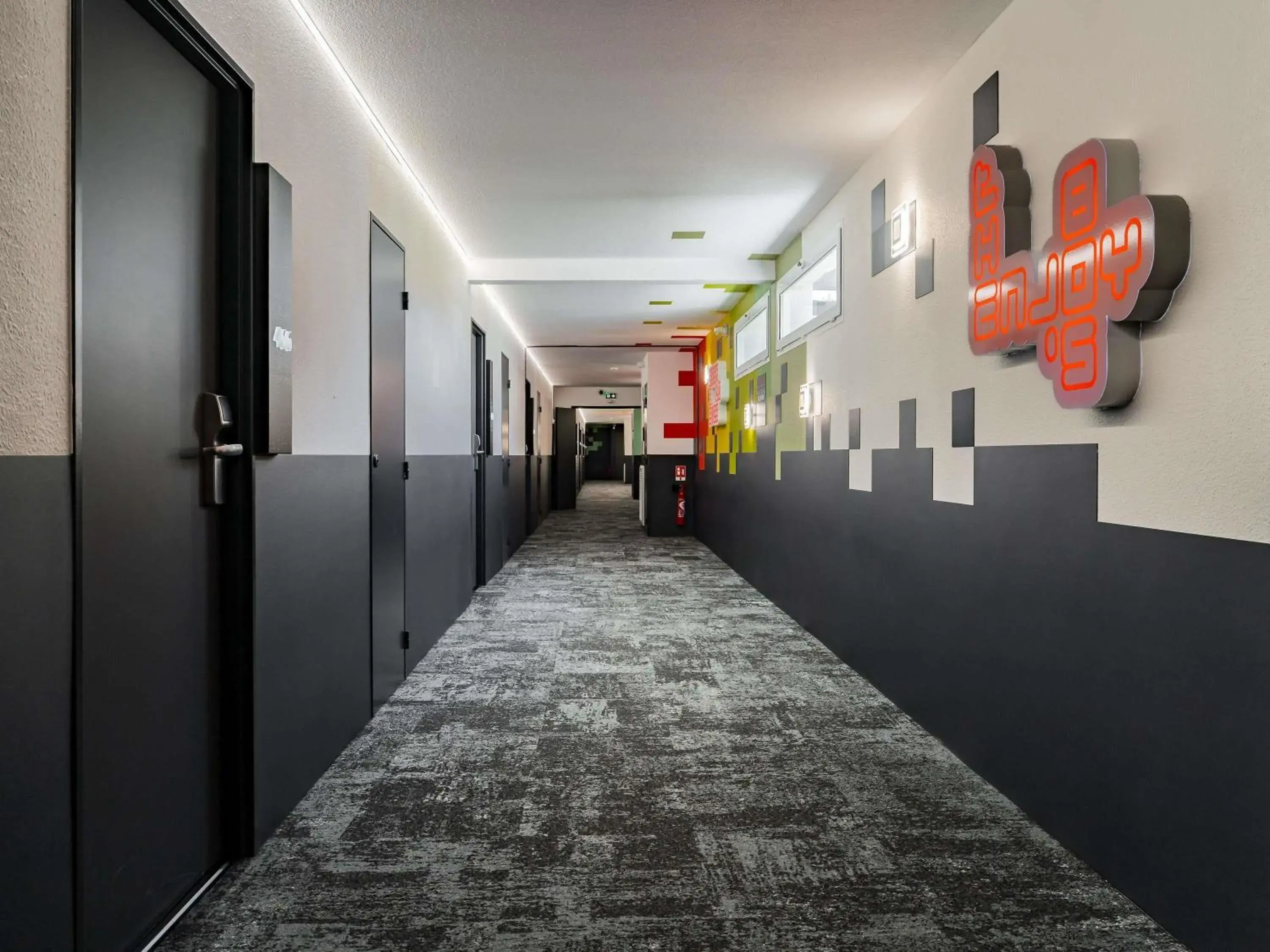 Property building in Mercure Béziers Property building in Mercure Béziers