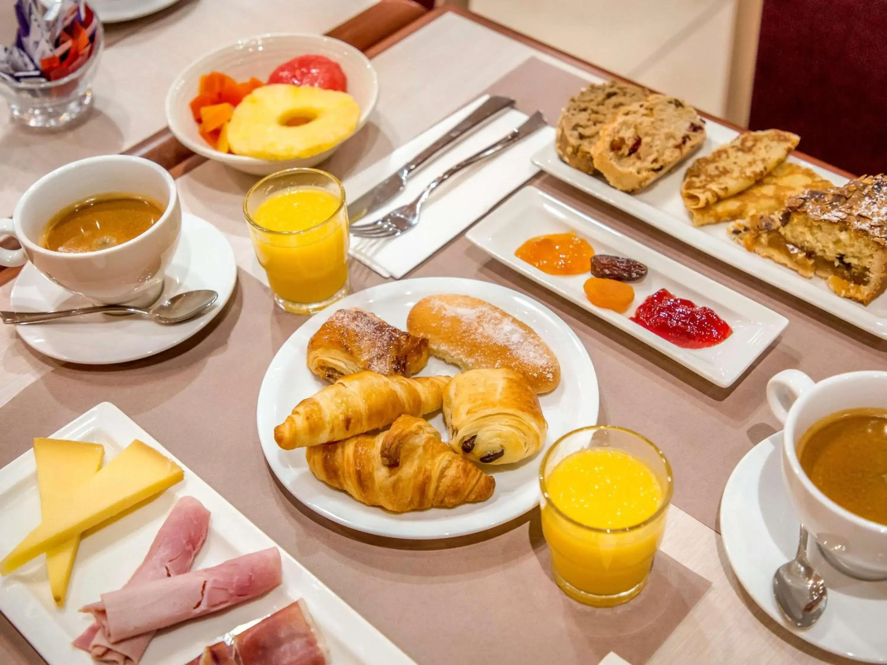 Property building in Mercure Béziers Property building in Mercure Béziers