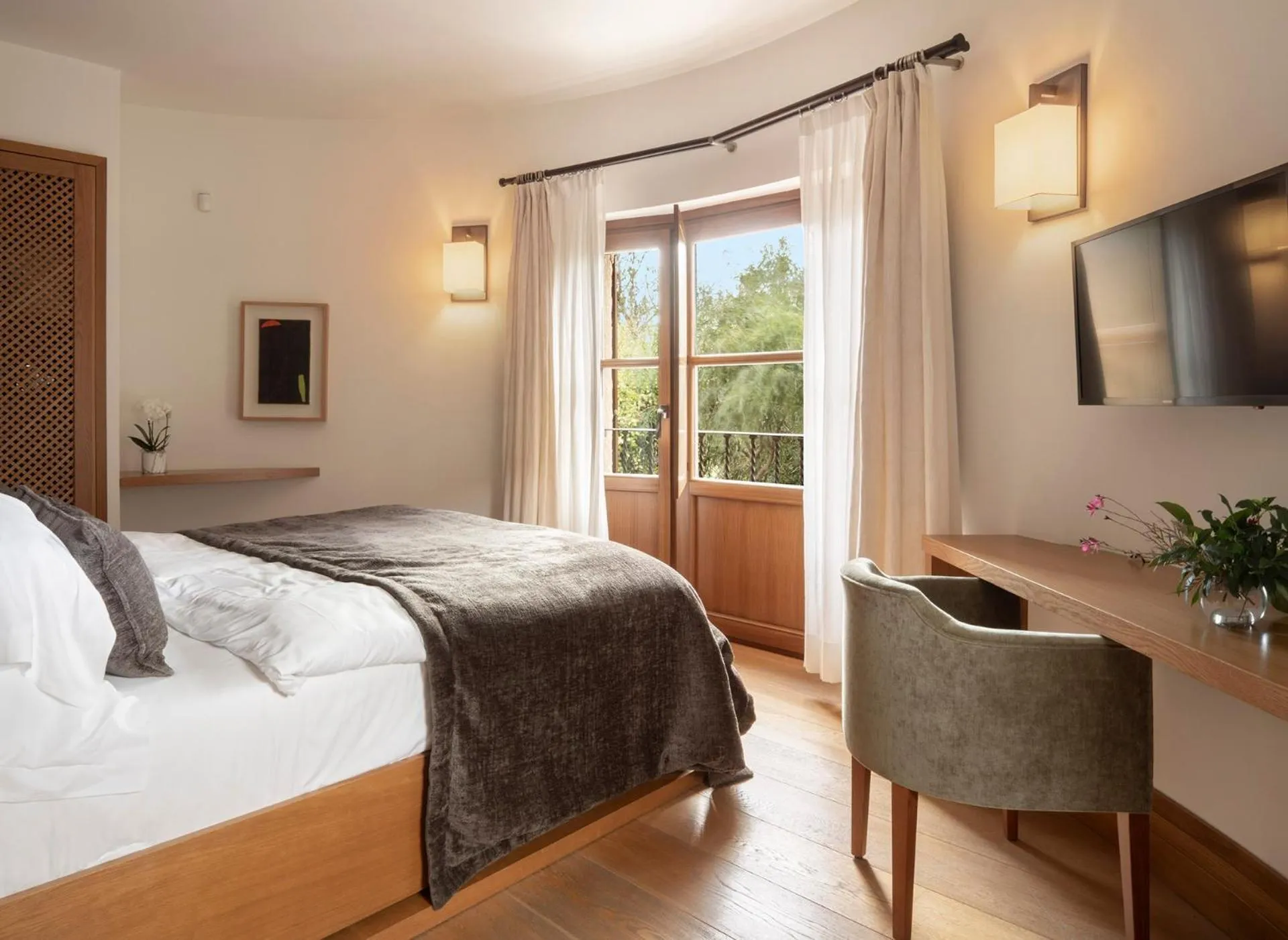 Bed in Castell Son Claret - The Leading Hotels of the World