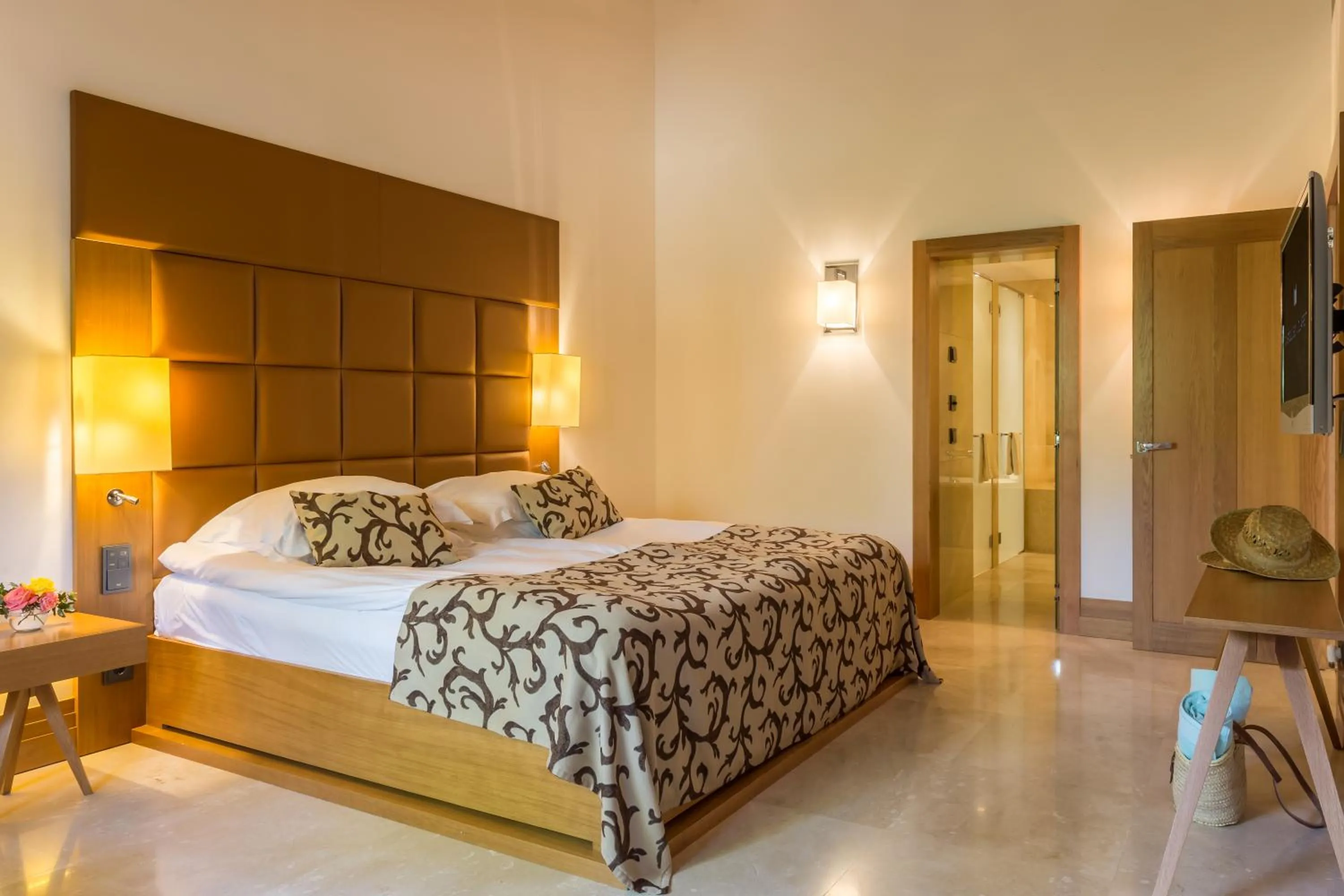 Bed in Castell Son Claret - The Leading Hotels of the World