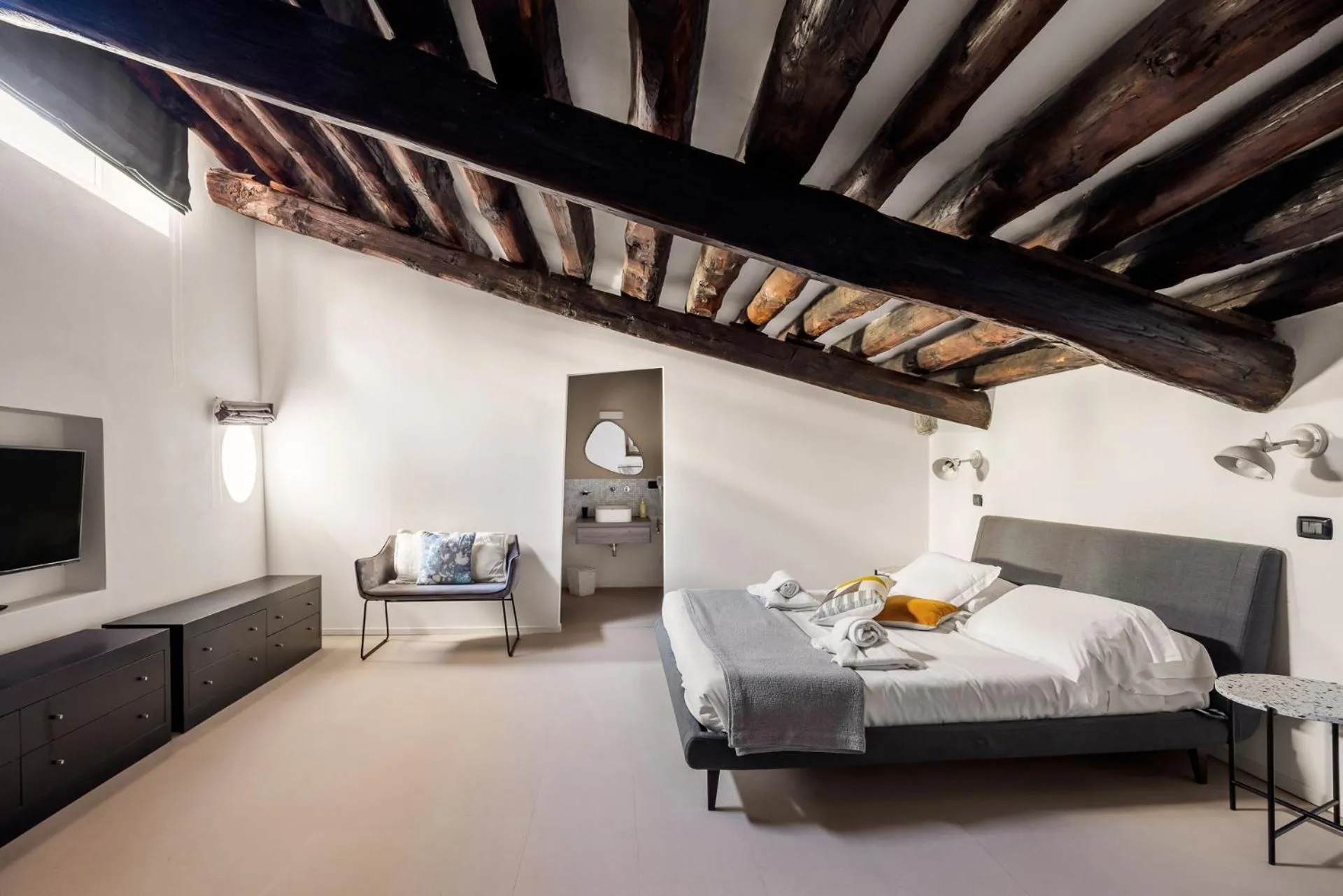 Bed in Palazzo Cavarretta - Le Stanze di Pinella