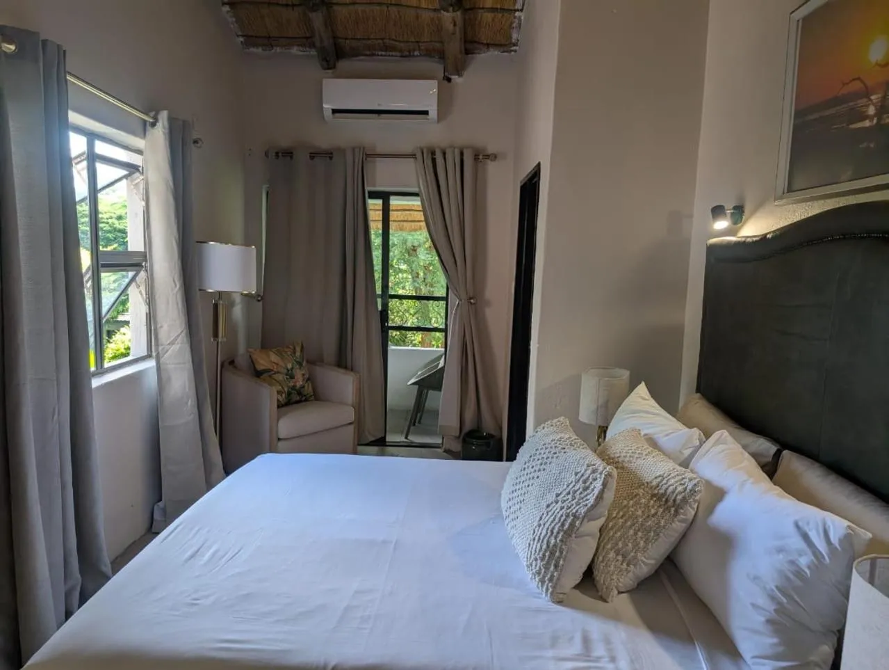 Bed in Sunbirds Lodge Chobe