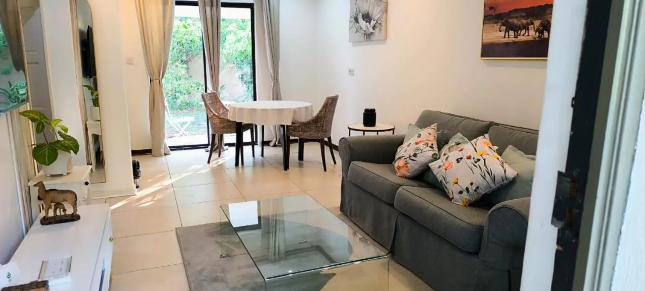 Living room in Sunbirds Lodge Chobe