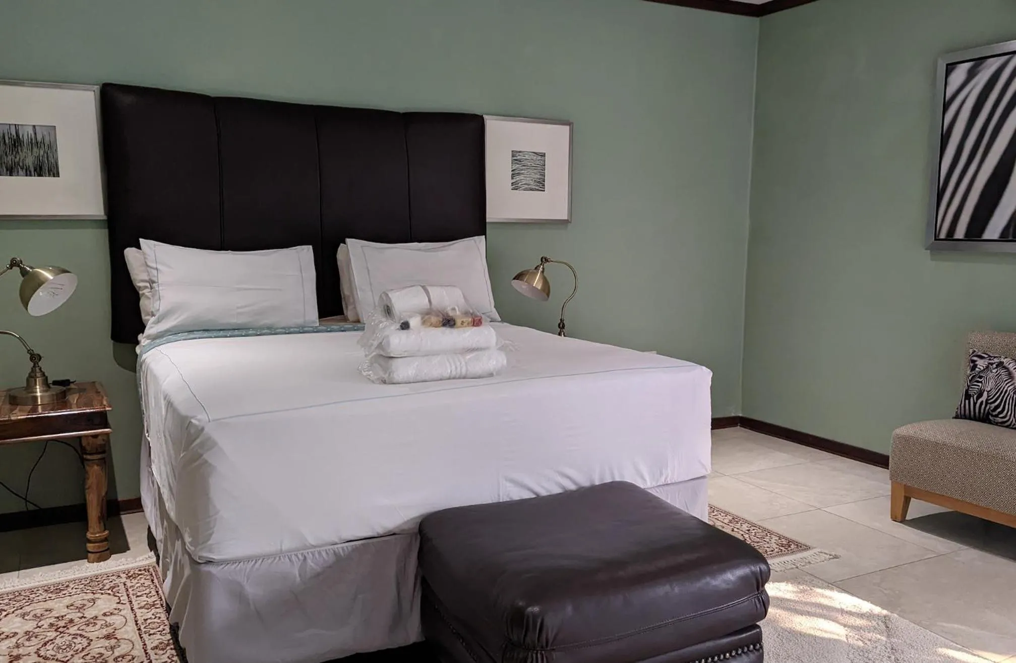 Bedroom, Bed in Sunbirds Lodge Chobe