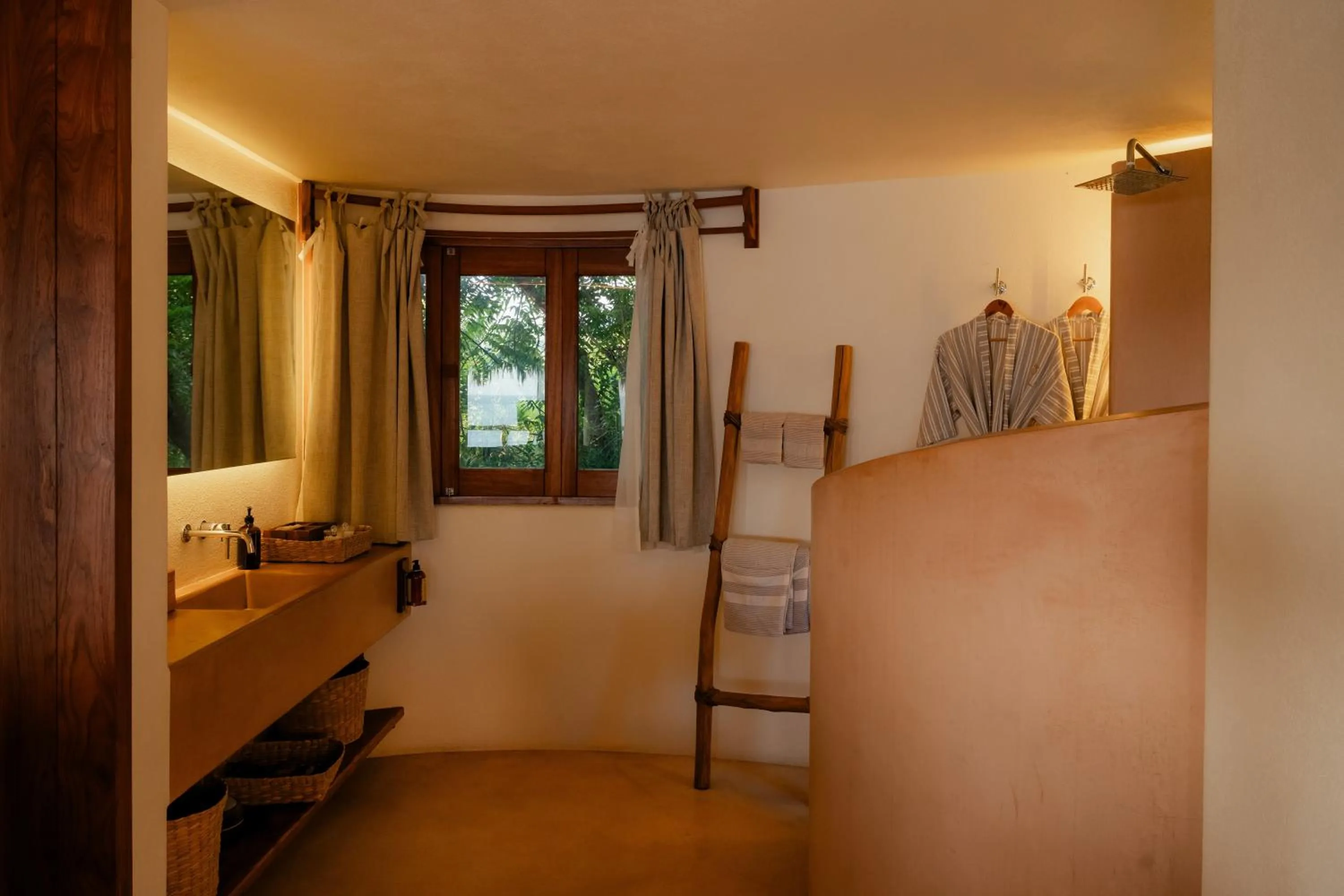 Bathroom, Bed in ZOA Hotel - Adults Only