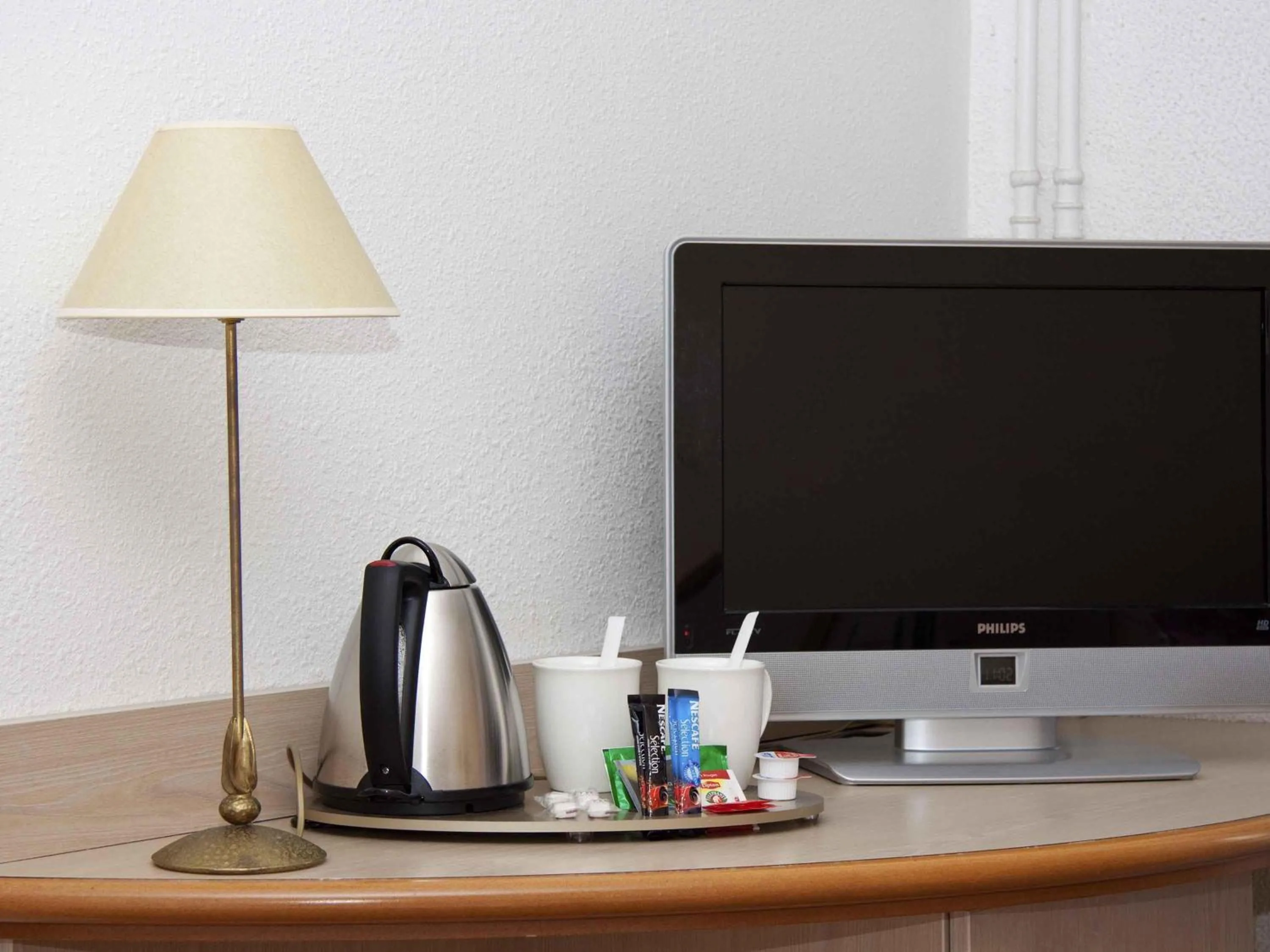 Bedroom in Mercure Nevers Pont De Loire