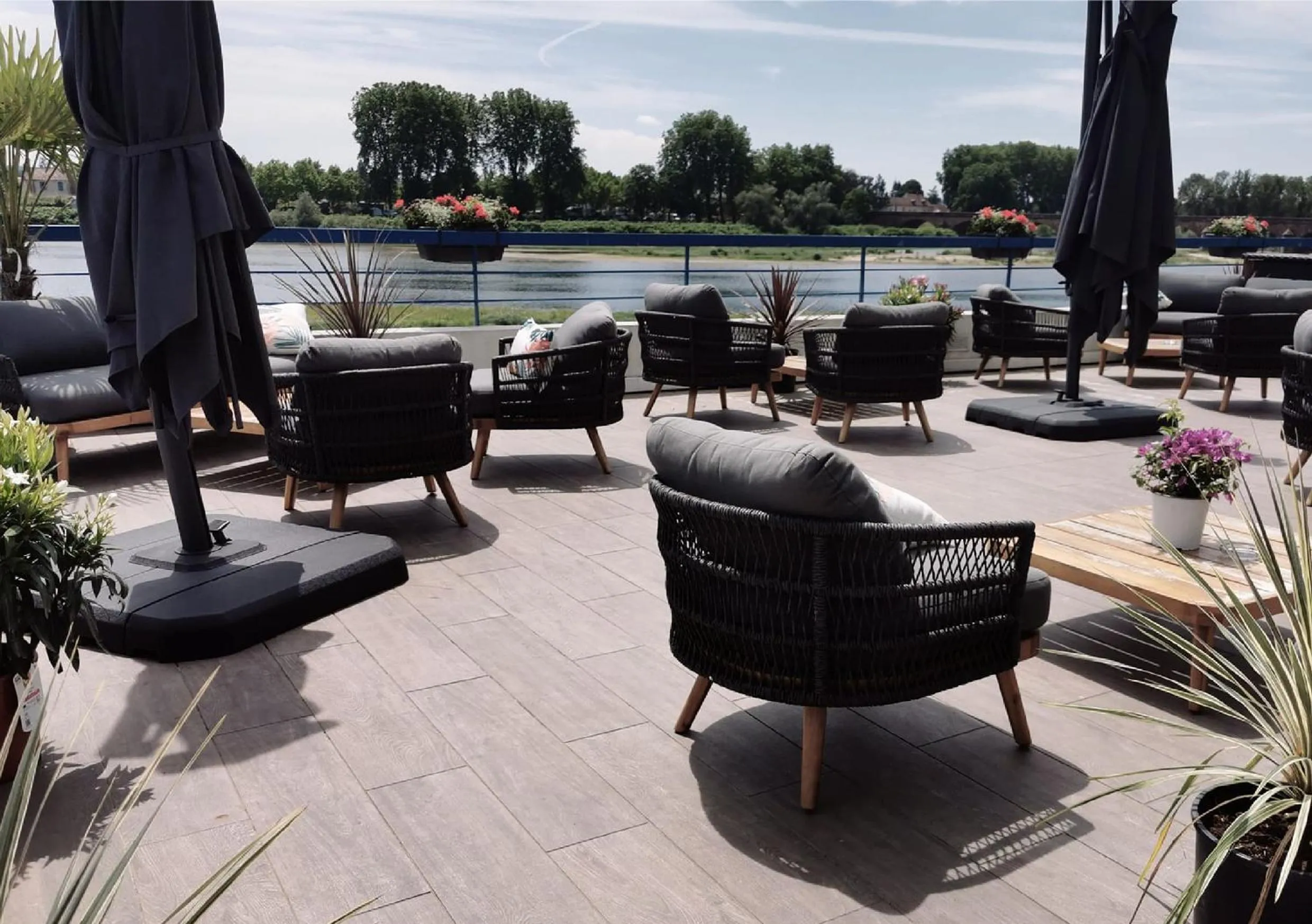 Balcony/Terrace in Mercure Nevers Pont De Loire