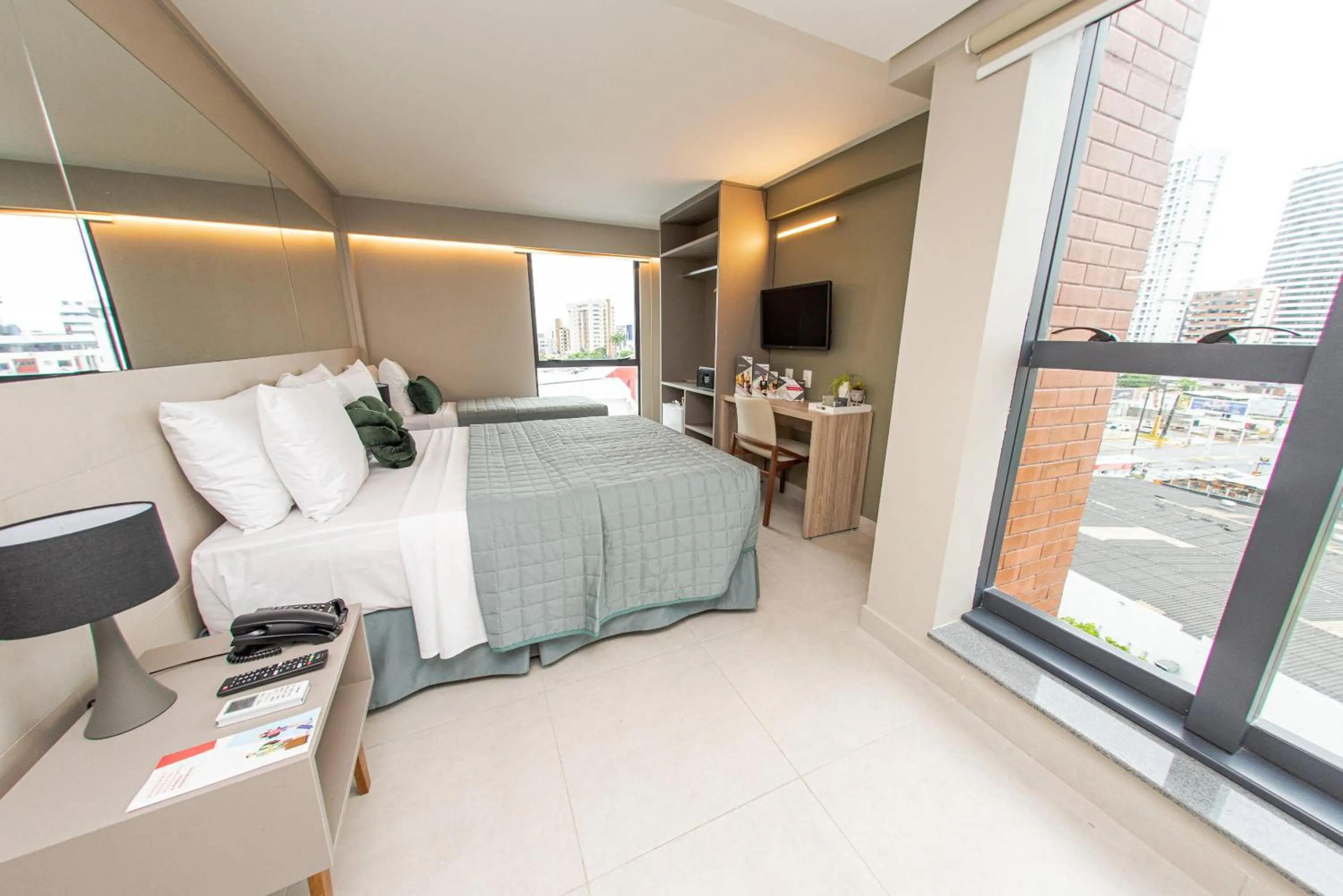 Staff, Bed in Nord Easy Connect