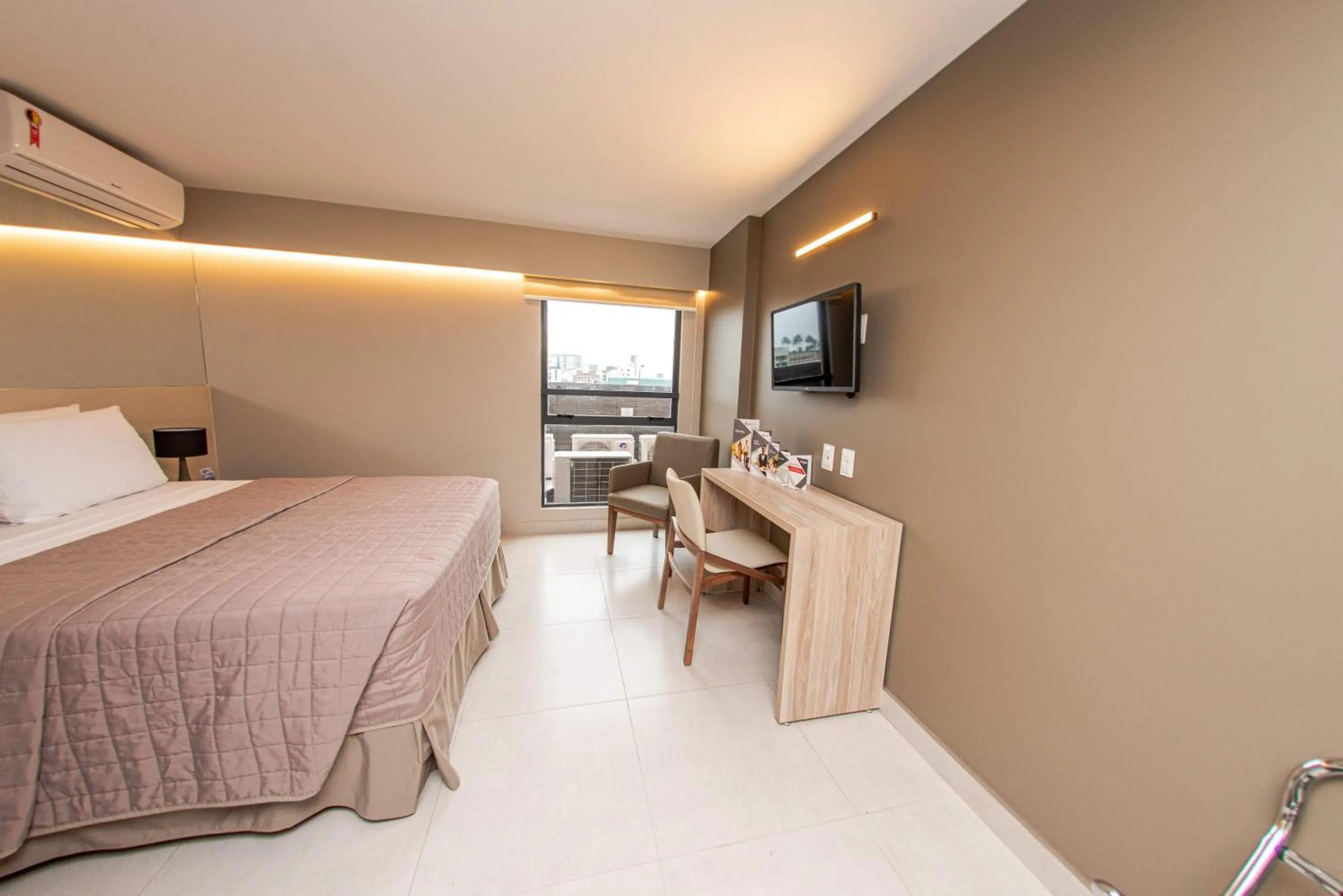 Photo of the whole room, Bed in Nord Easy Connect