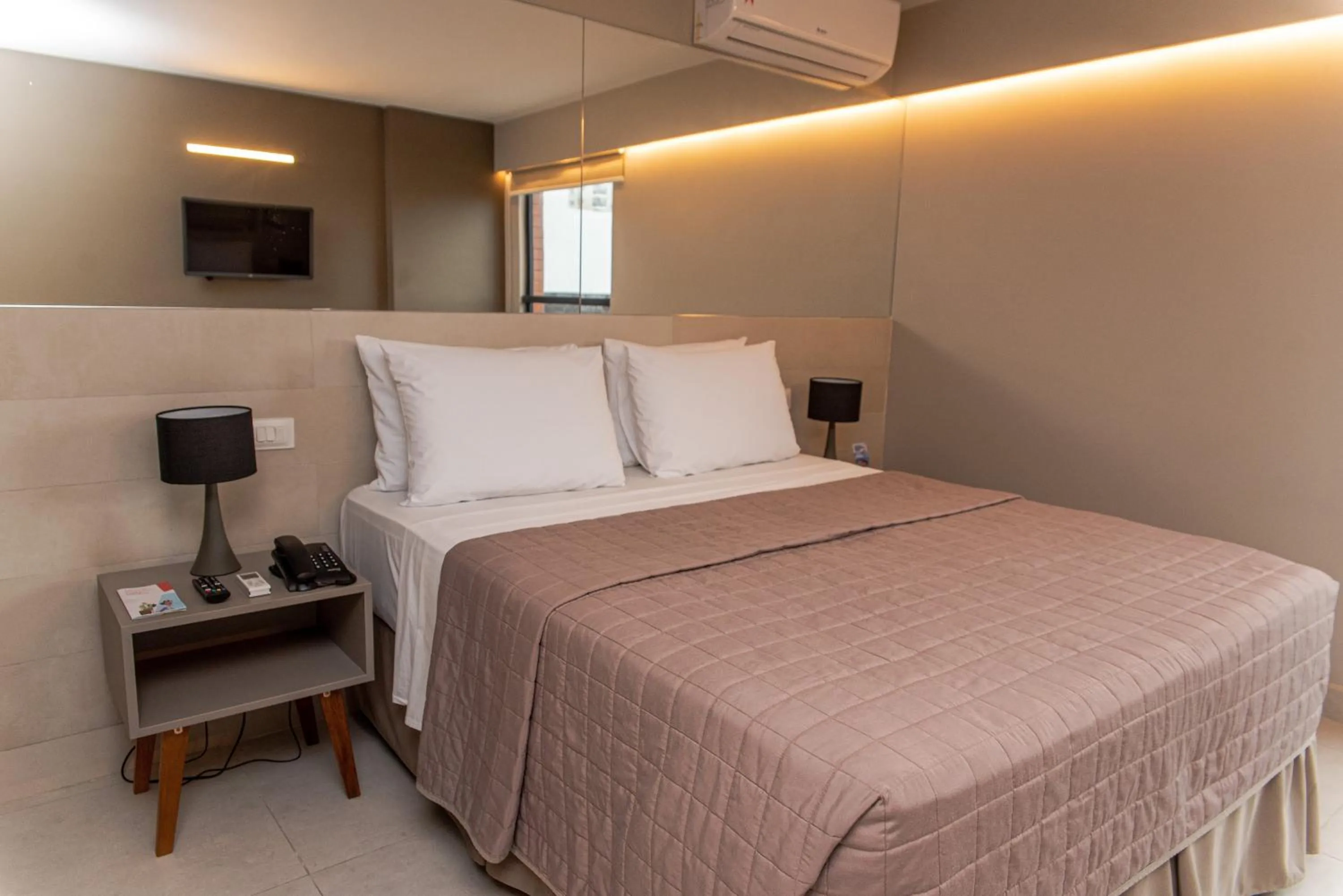 Bedroom, Bed in Nord Easy Connect