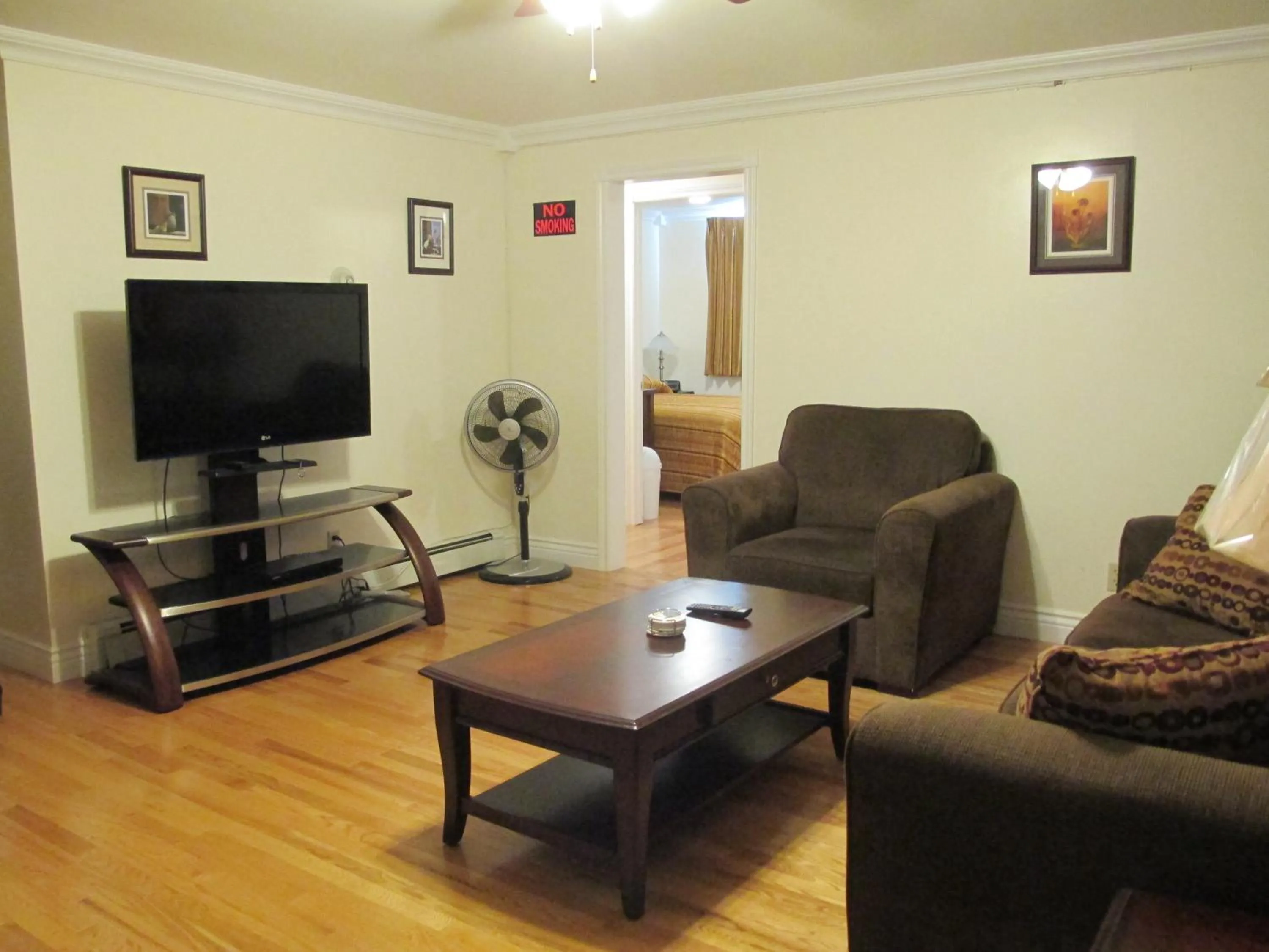 Living room in Comerford's Ocean View Suites