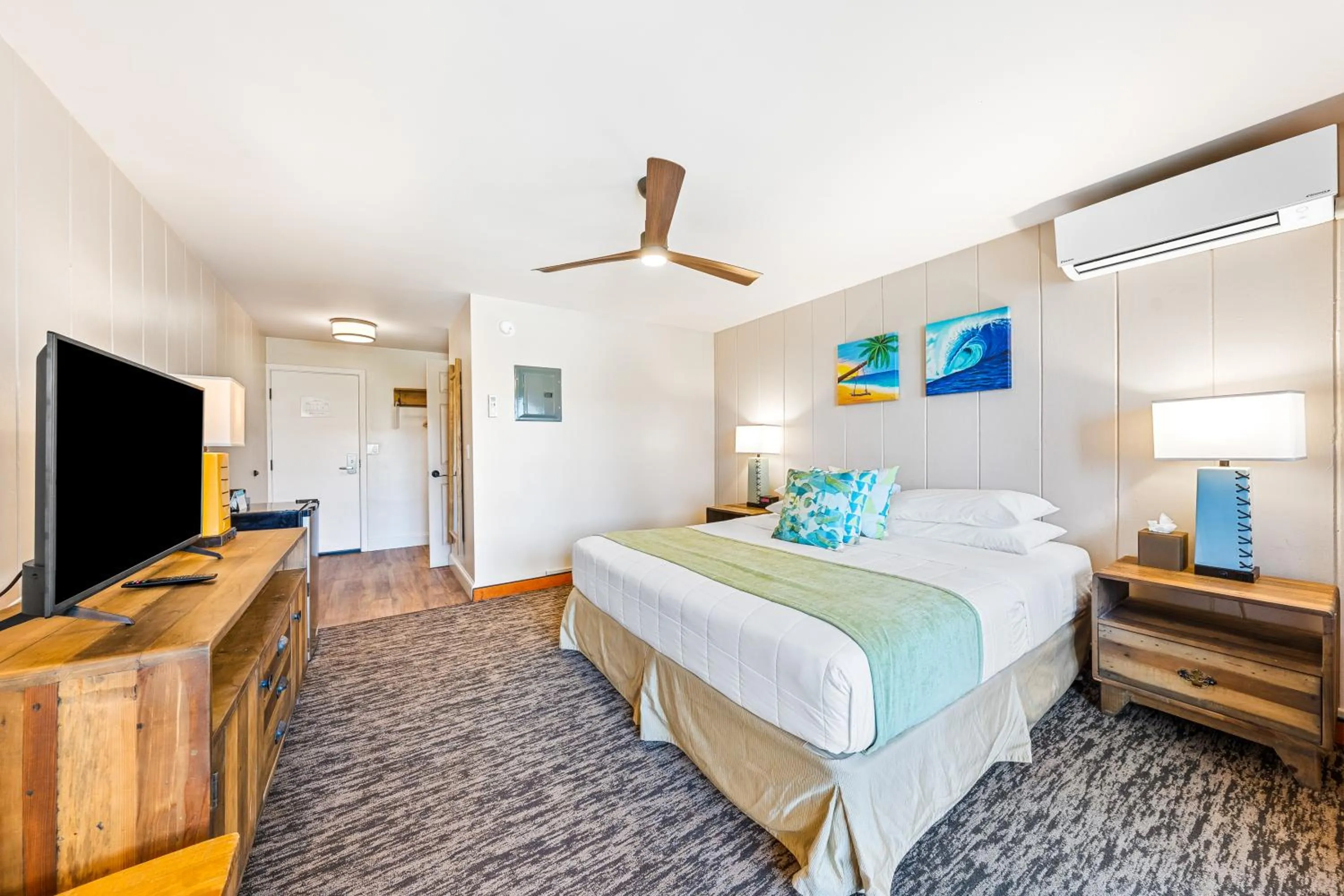 Bedroom, Bed in The ISO by Castle