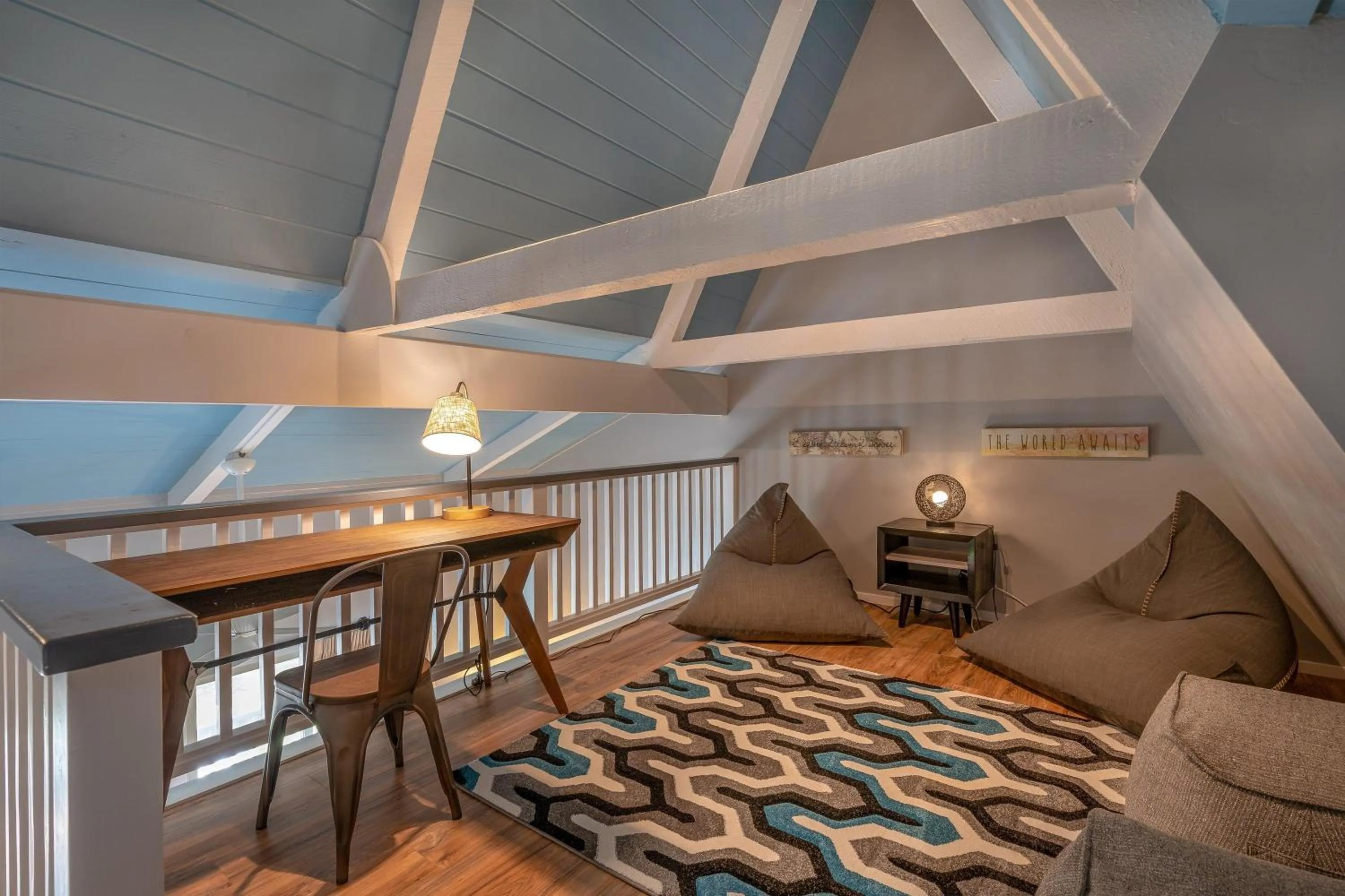 Photo of the whole room in THE ISO HOTEL, Trademark Collection by Wyndham