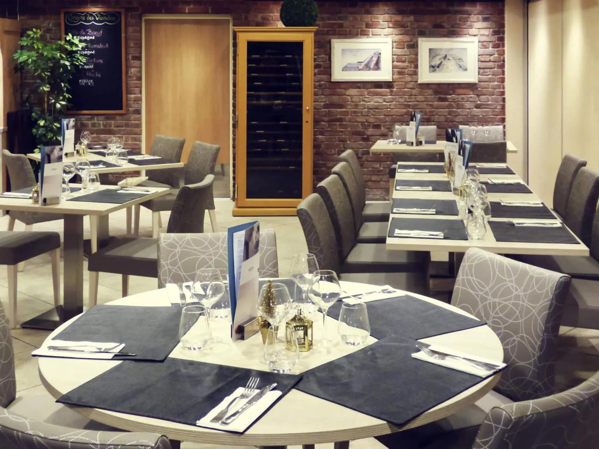 Restaurant/places to eat in Mercure Abbeville Centre – Porte de La Baie de Somme Restaurant/places to eat in Mercure Abbeville Centre – Porte de La Baie de Somme