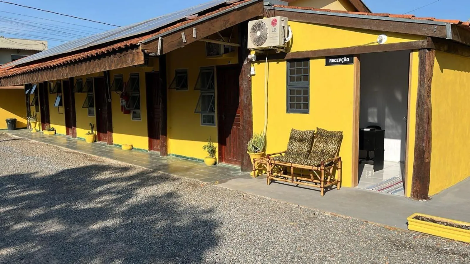 Property building in Pousada Mota