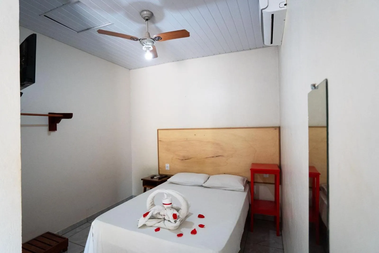 Bed in Pousada Mota