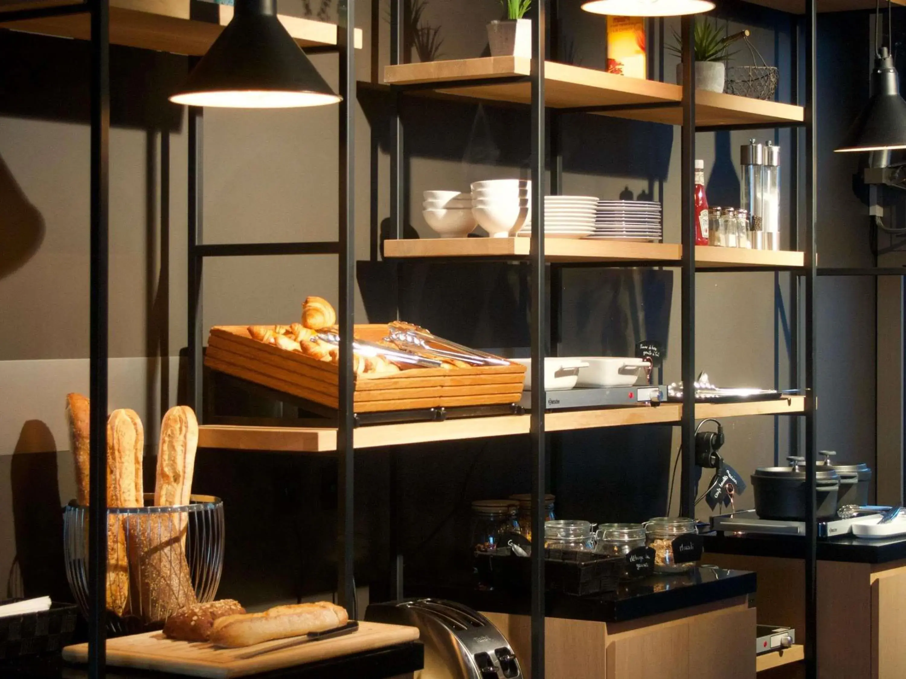 Breakfast in Mercure St Malo Front de Mer Breakfast in Mercure St Malo Front de Mer