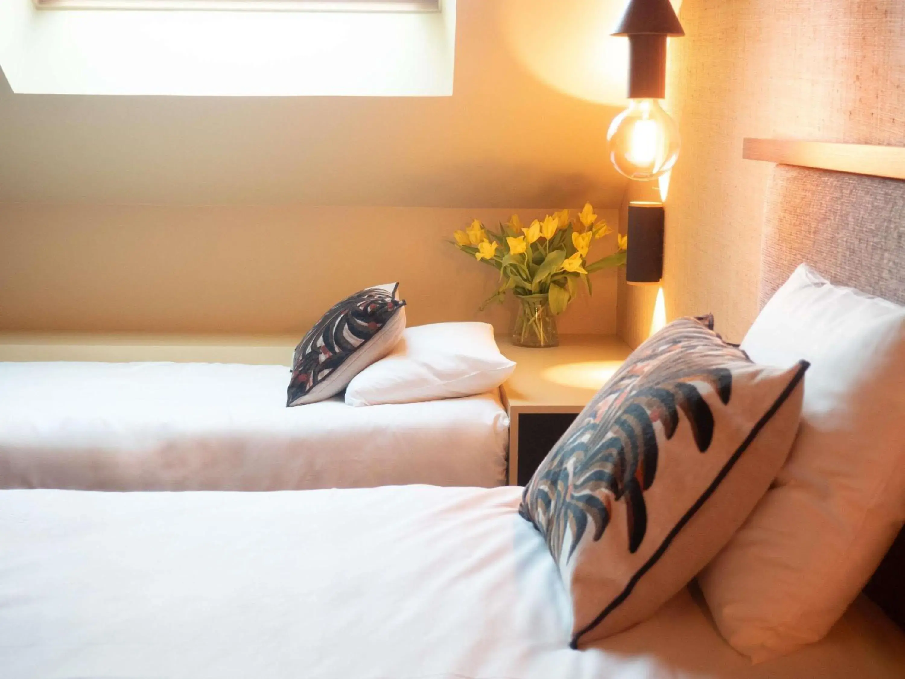 Bedroom, Bed in Mercure St Malo Front de Mer Bedroom, Bed in Mercure St Malo Front de Mer