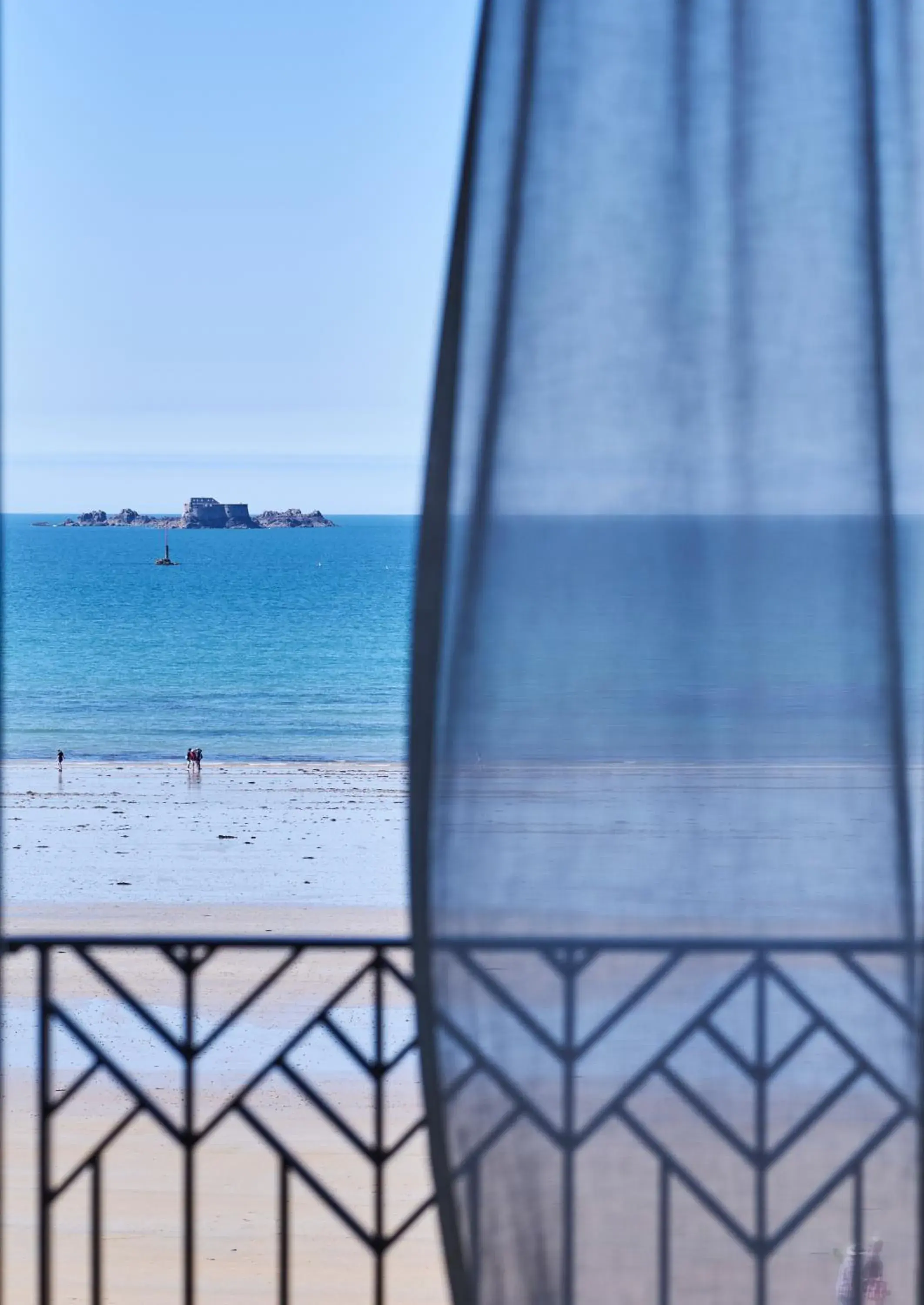 Sea view in Mercure St Malo Front de Mer Sea view in Mercure St Malo Front de Mer