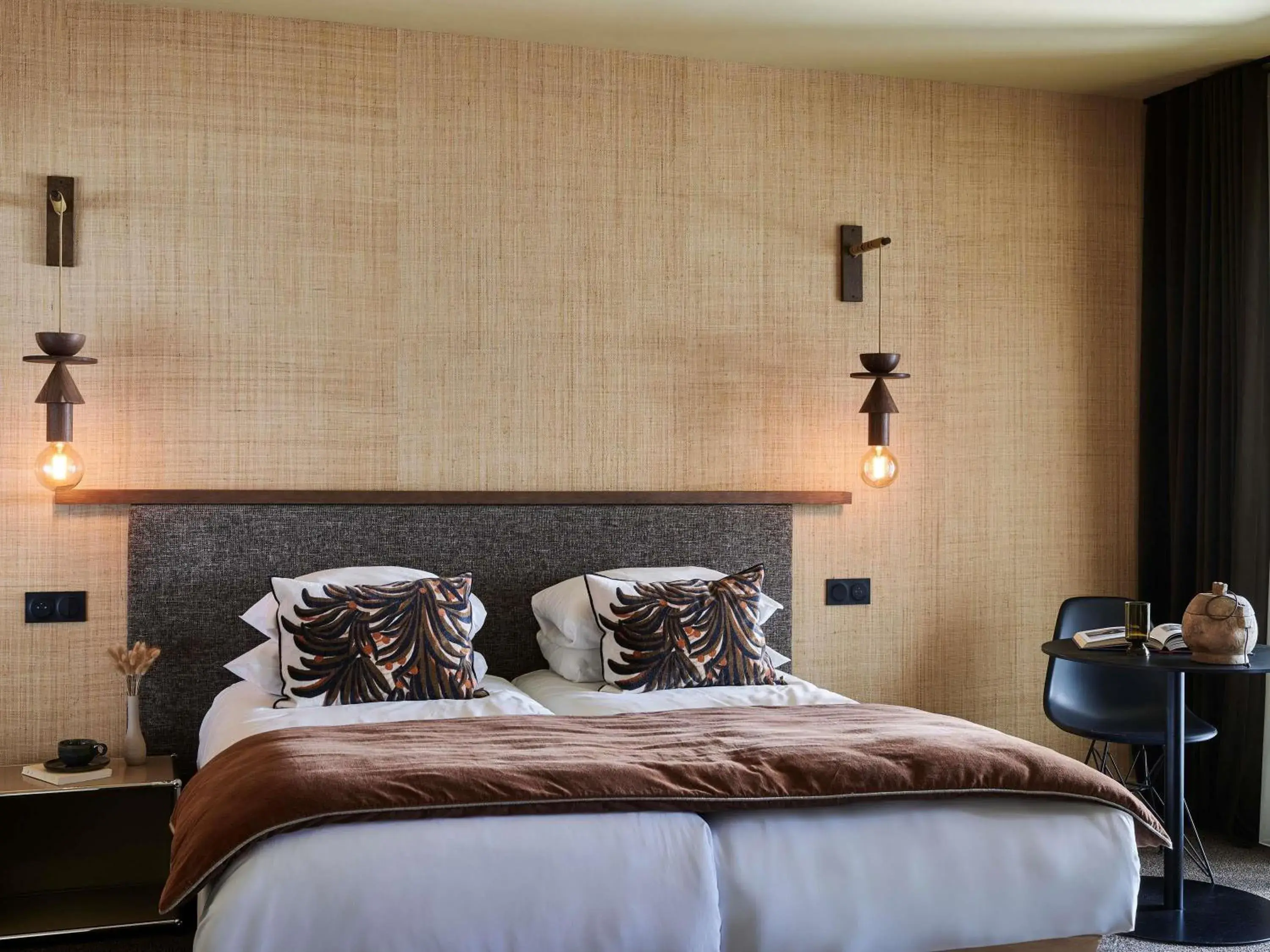 Classic Twin Room in Mercure St Malo Front de Mer Classic Twin Room in Mercure St Malo Front de Mer