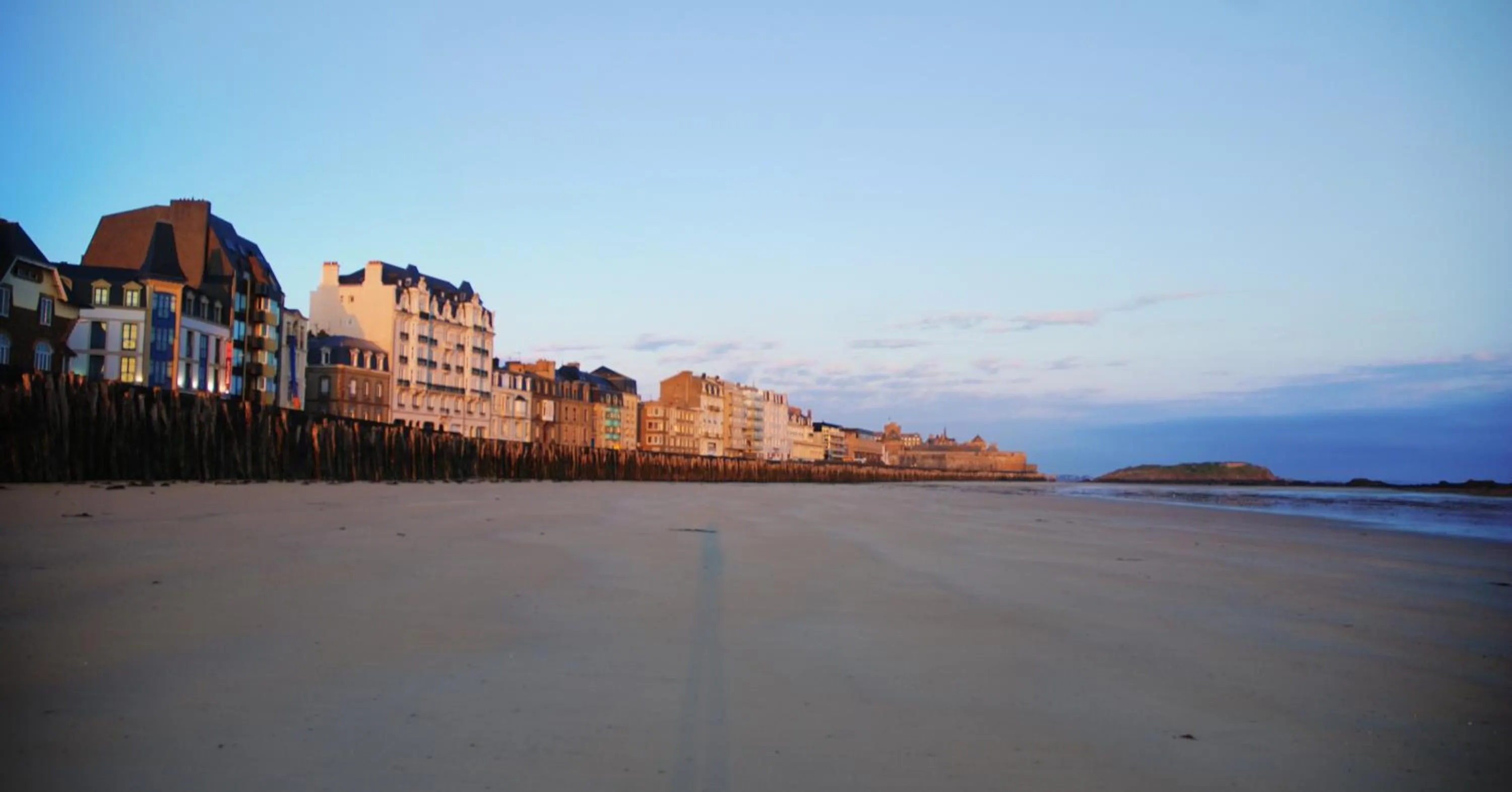 Nearby landmark in Mercure St Malo Front de Mer