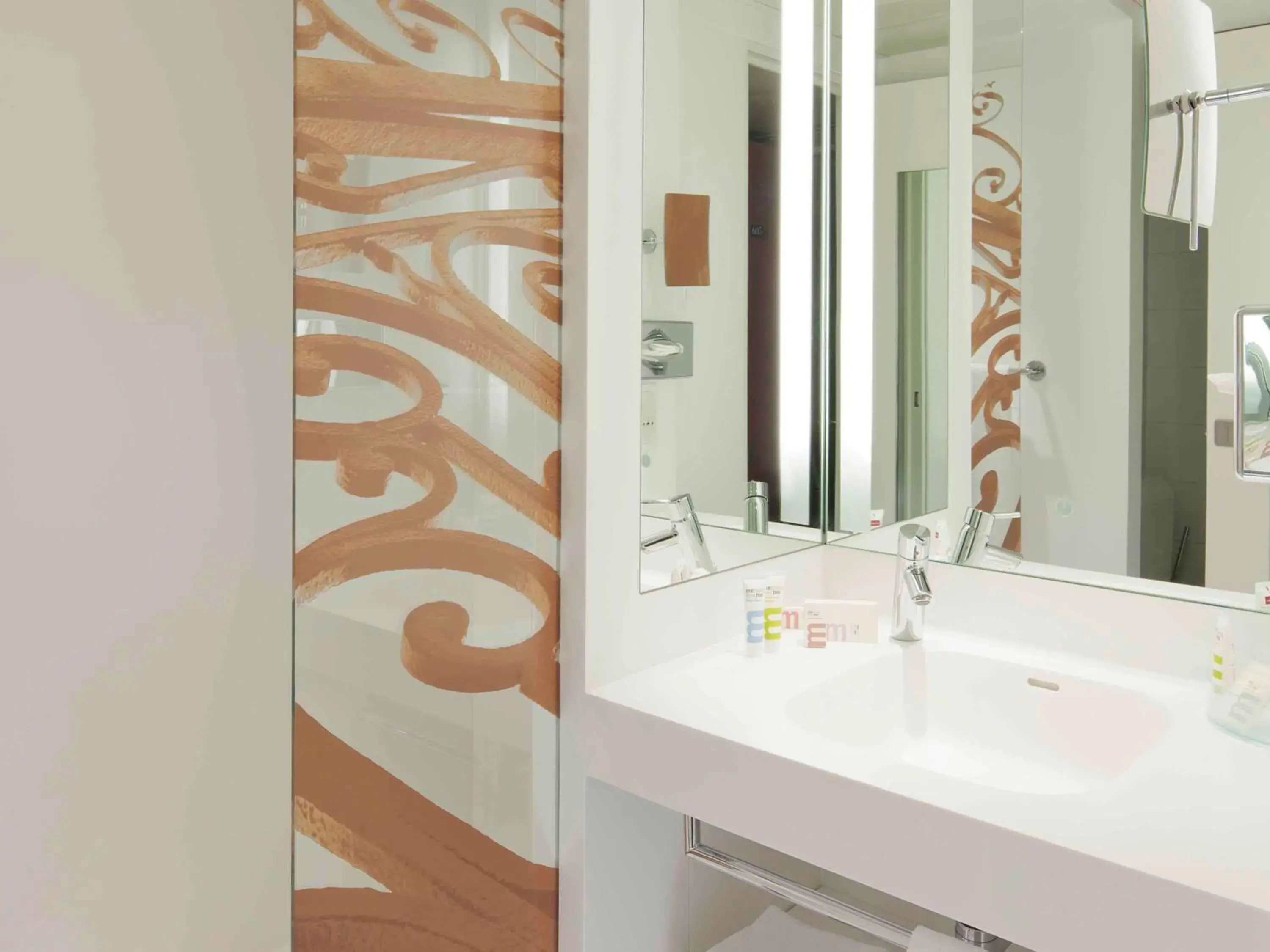 Photo of the whole room in Mercure Chambéry Centre Photo of the whole room in Mercure Chambéry Centre