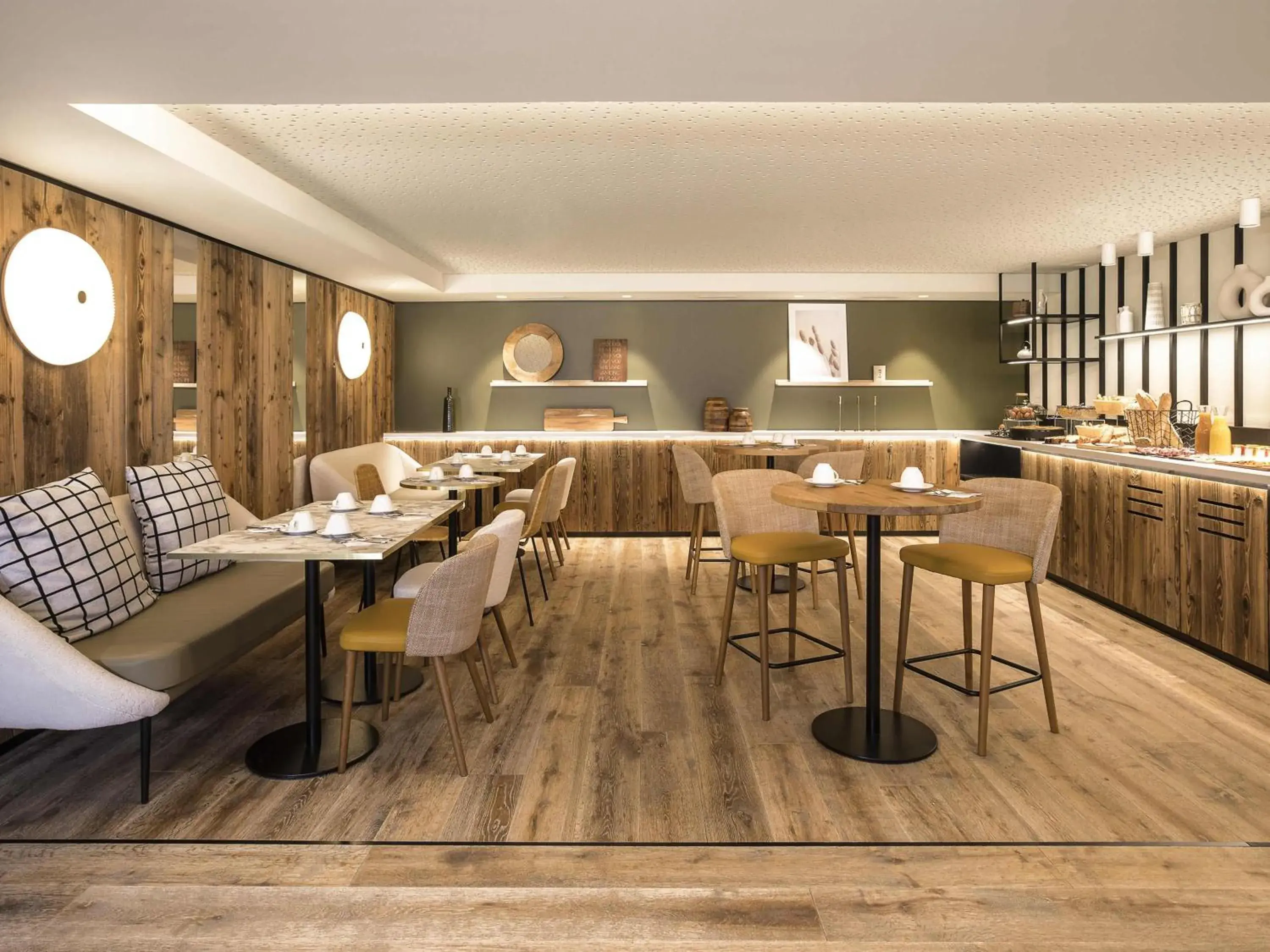 Breakfast in Mercure Chambéry Centre Breakfast in Mercure Chambéry Centre