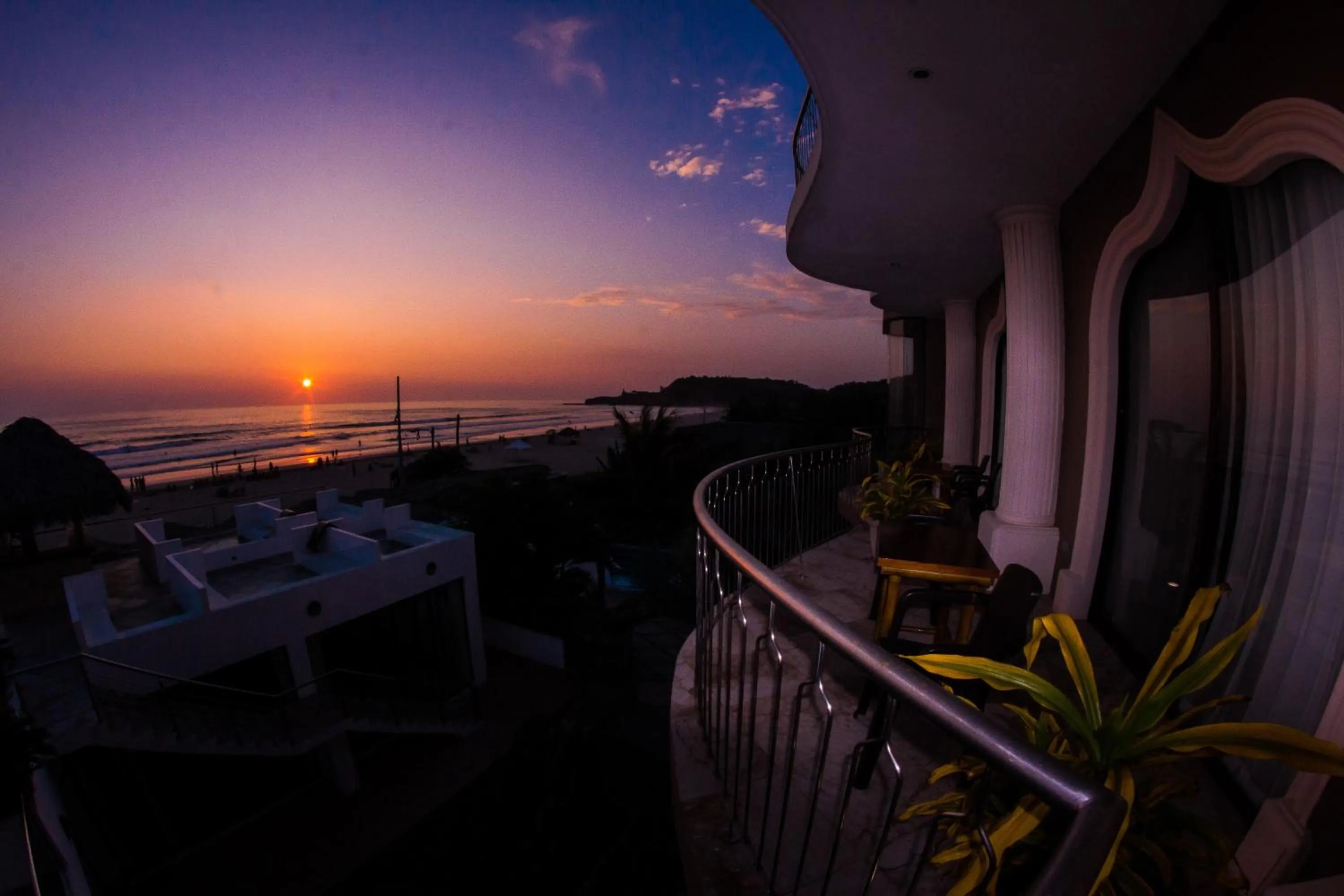 Sunset in Dharma Beach