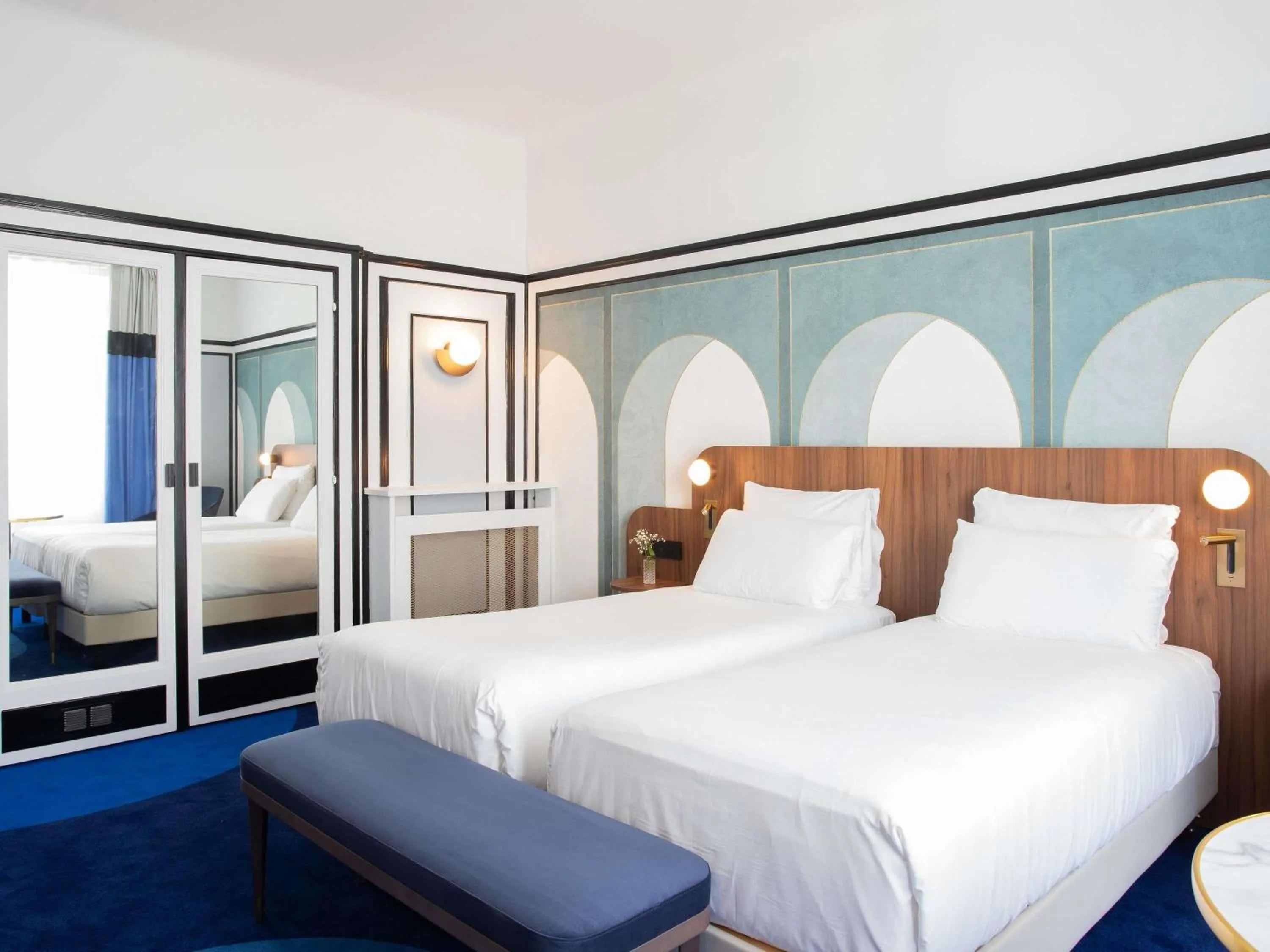 Bedroom, Bed in Hotel Plaza Biarritz Plage - Handwritten Collection